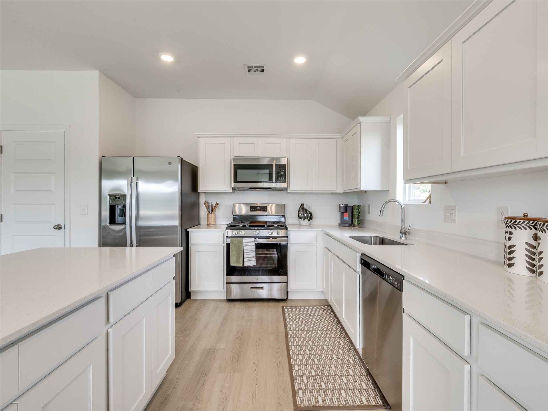 7017 S Lions Avenue Broken Arrow OK 74011