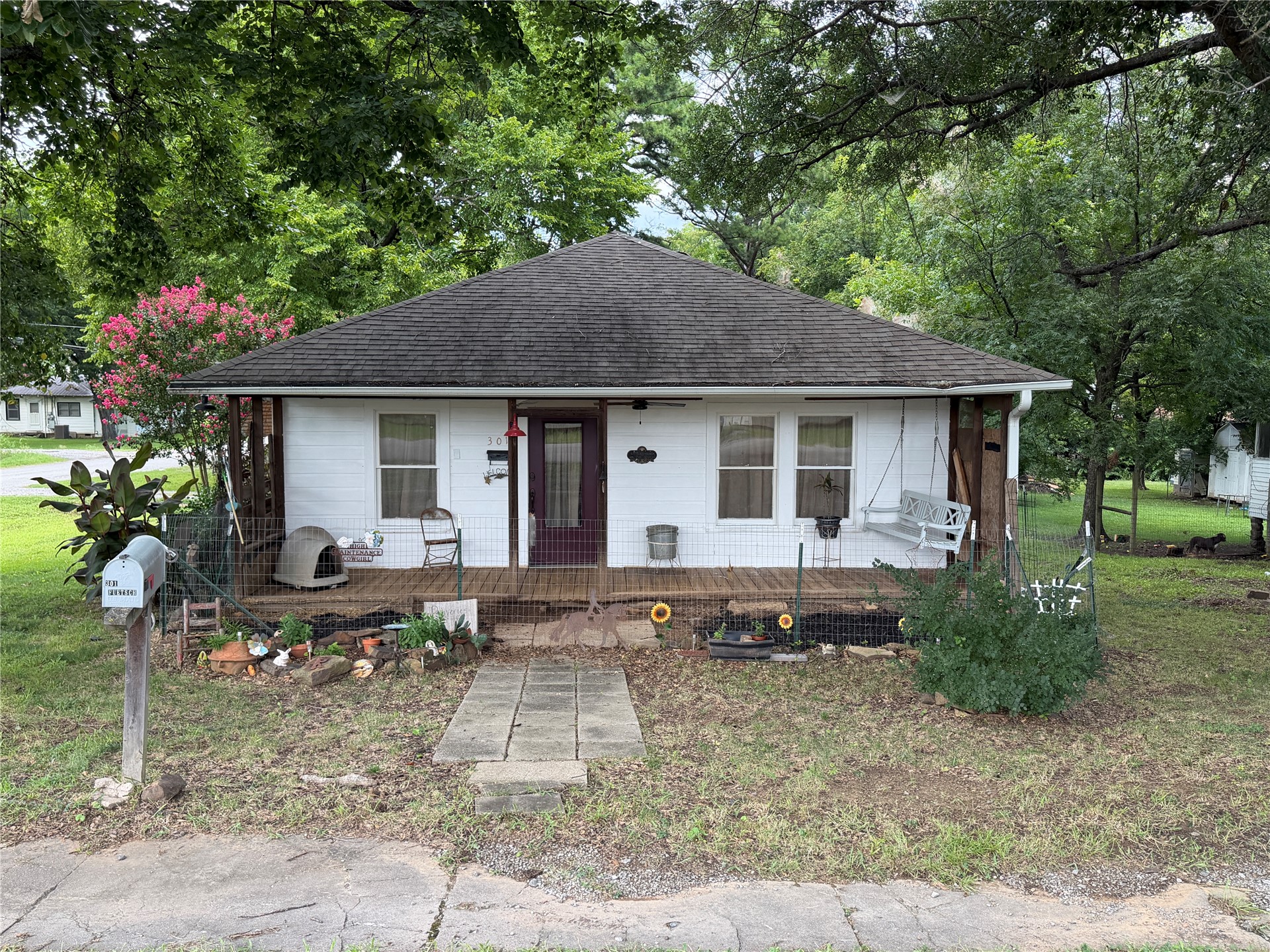 301 E Ada Street Wilburton OK 74578