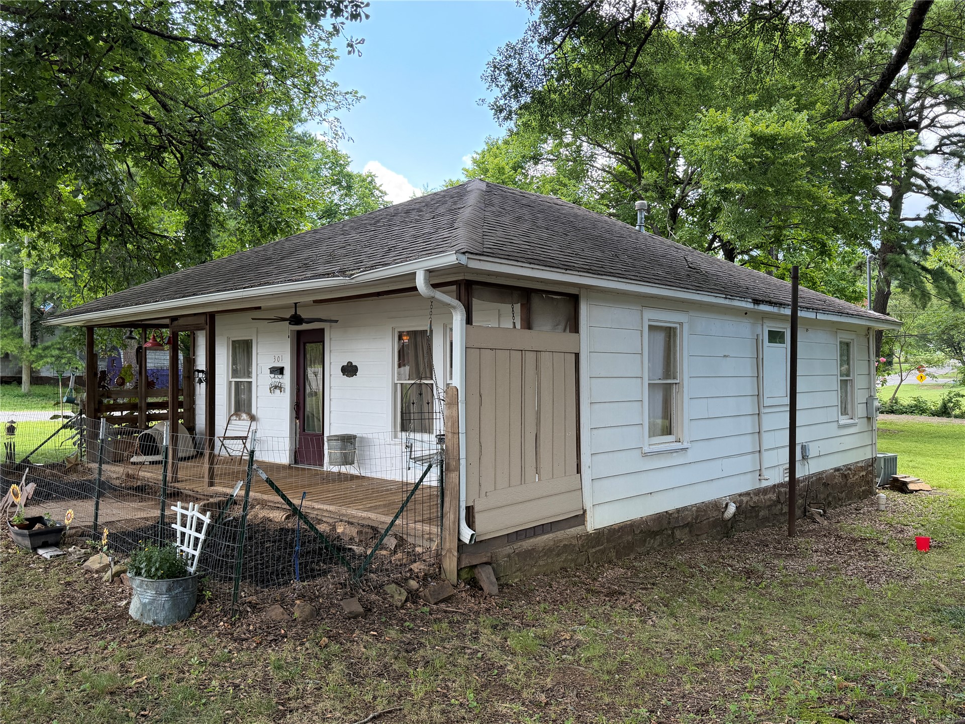 301 E Ada Street Wilburton OK 74578