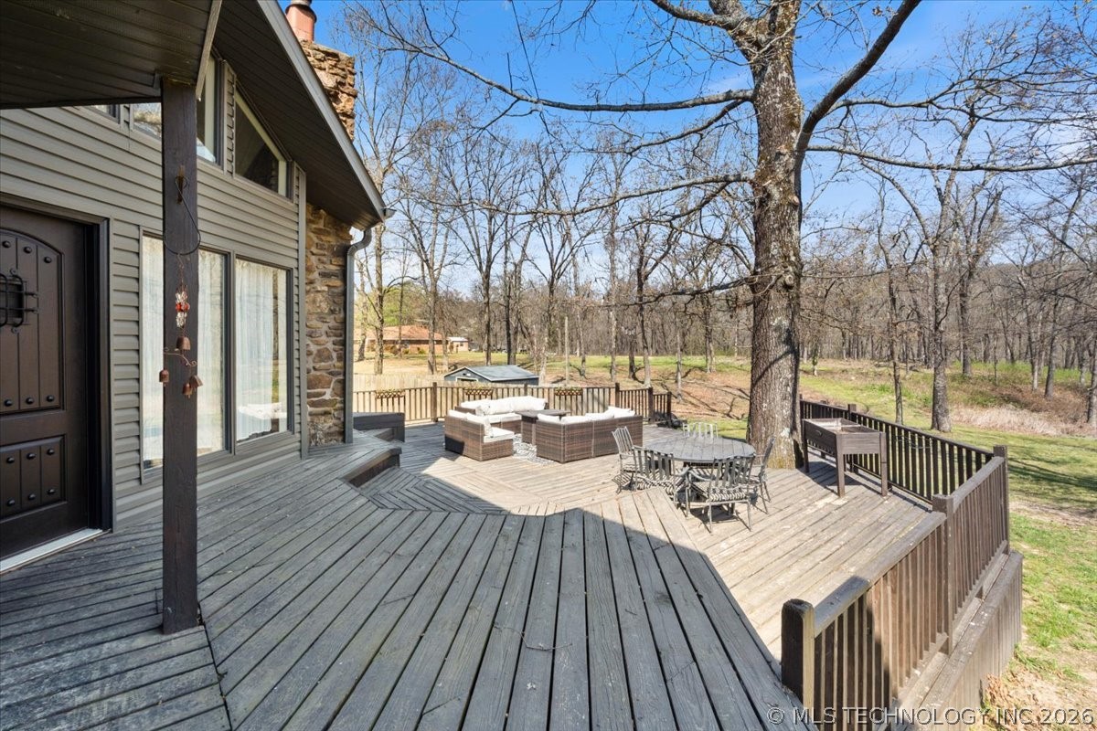 469267 W Highway 100 Stilwell OK 74960