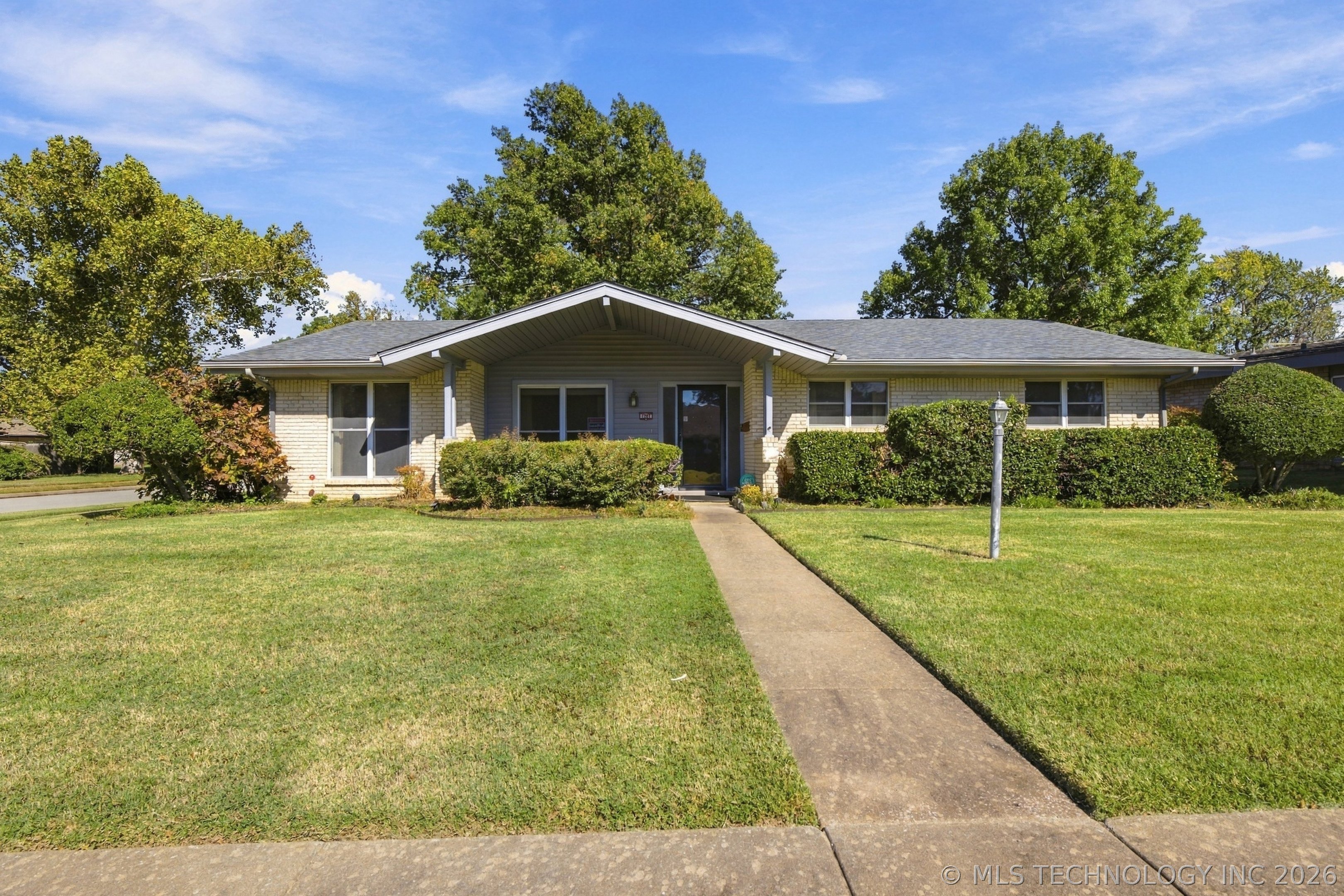 7207 E 55th Place Tulsa OK 74145