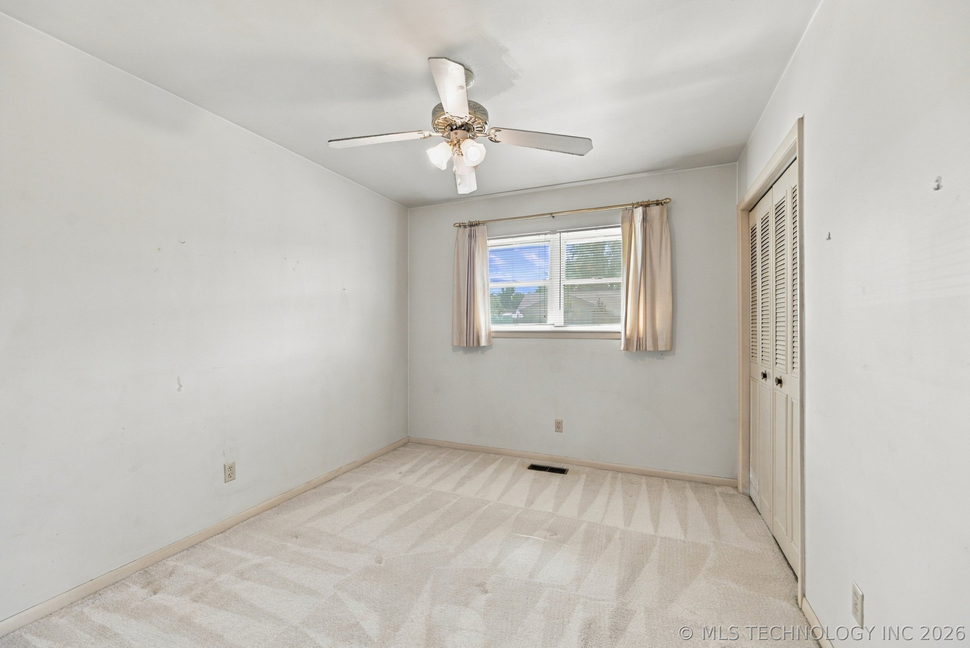 7207 E 55th Place Tulsa OK 74145