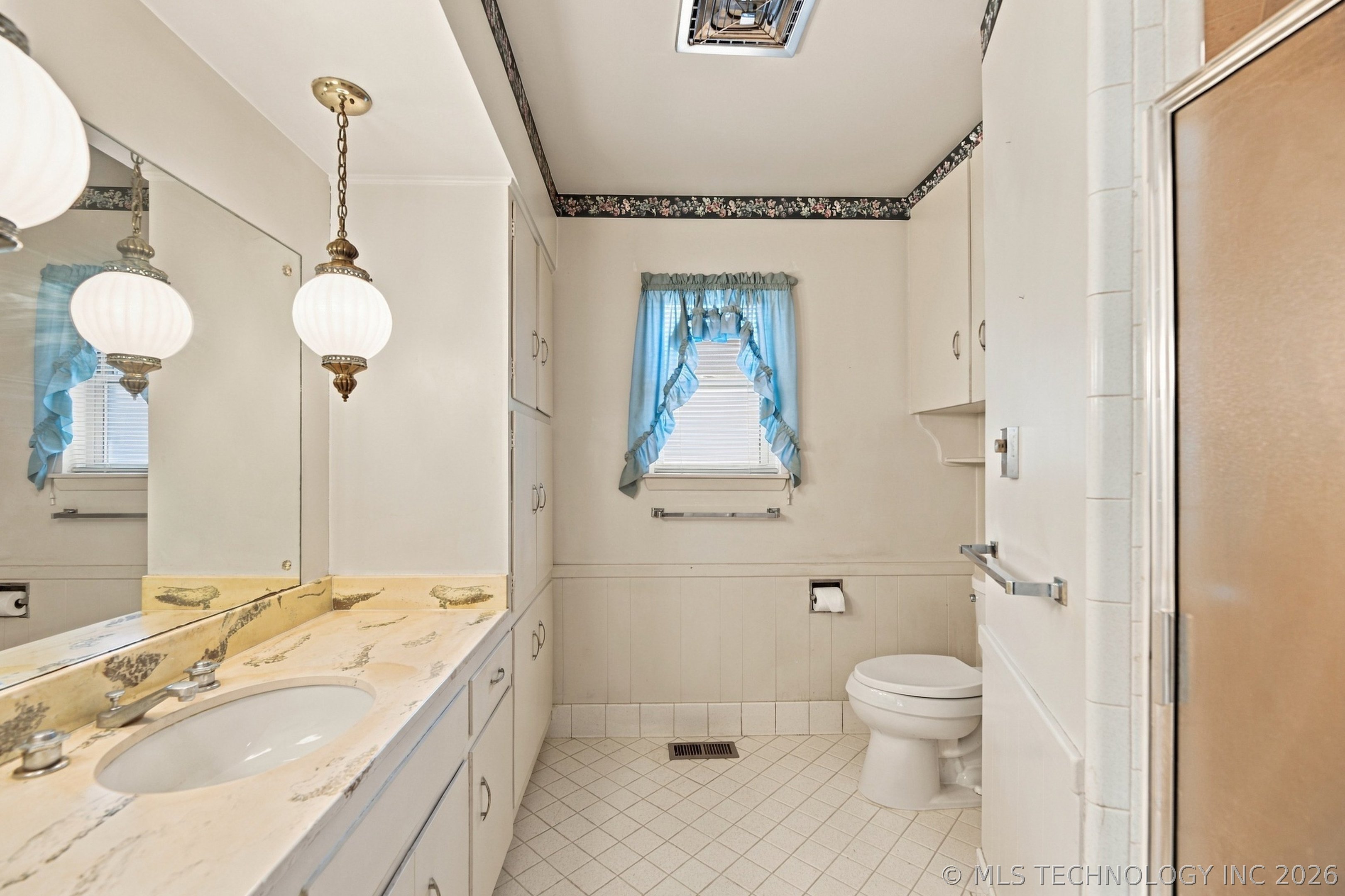 7207 E 55th Place Tulsa OK 74145