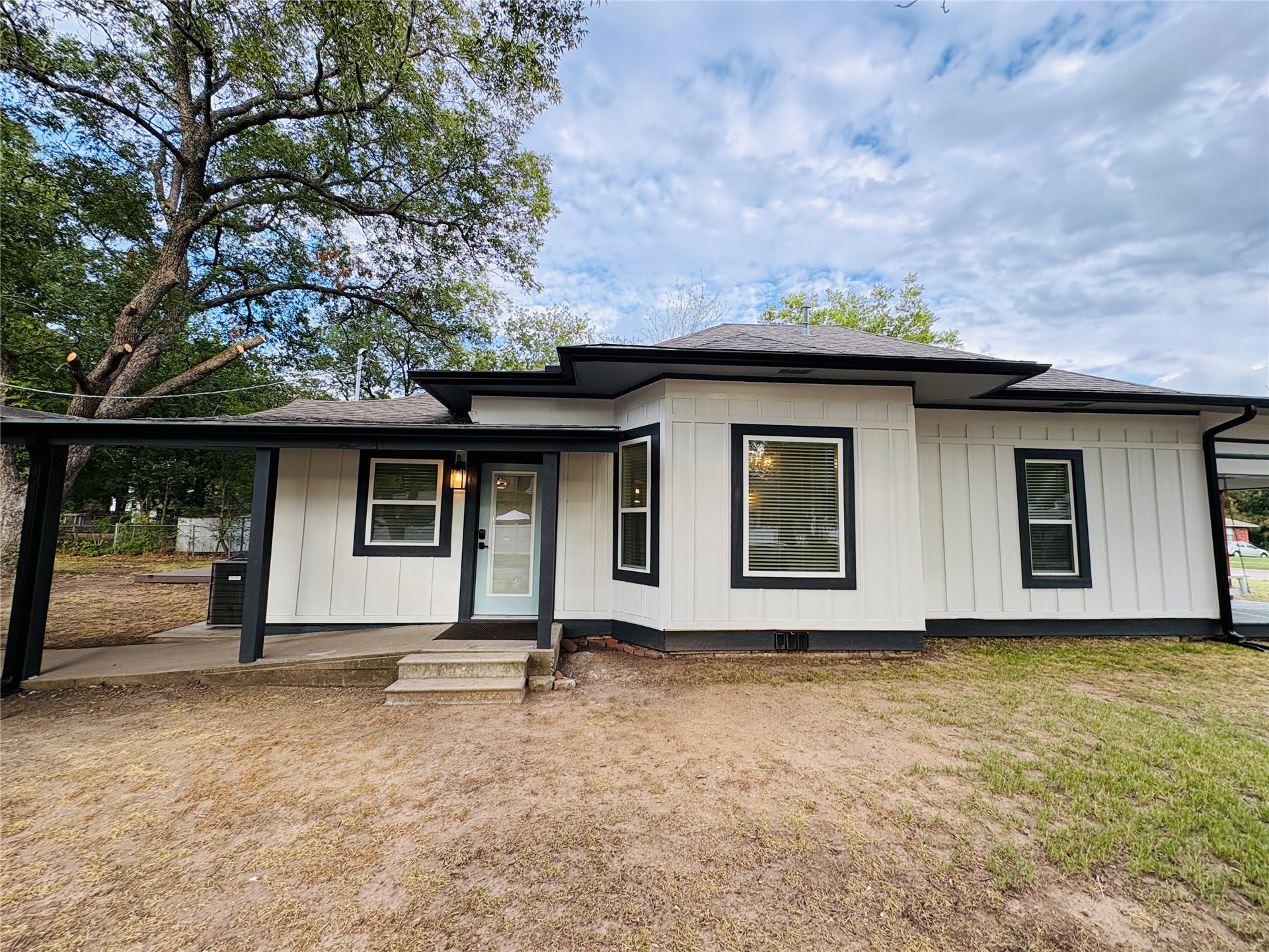 1223 Stanley Avenue SW Ardmore OK 73401