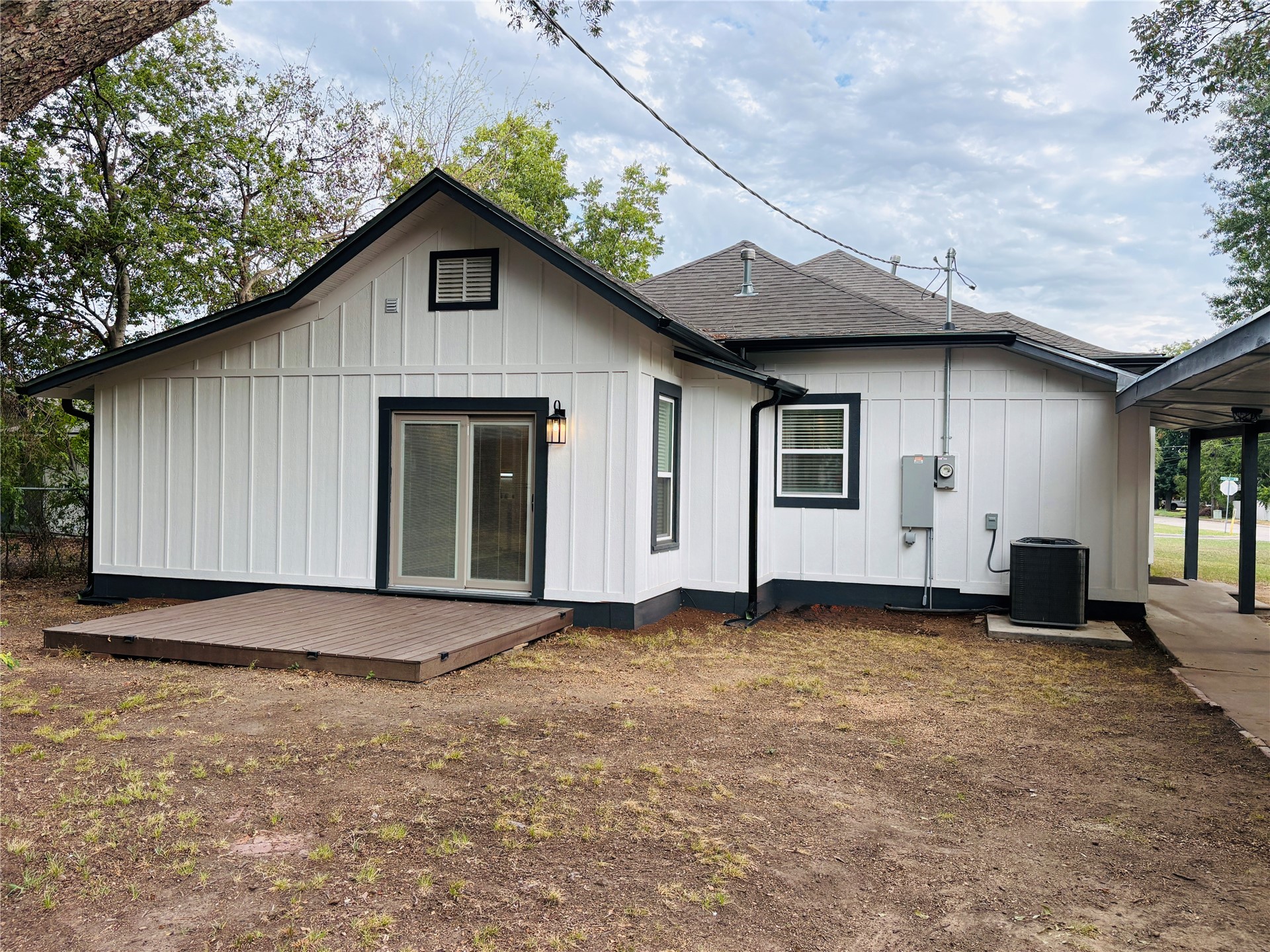 1223 Stanley Avenue SW Ardmore OK 73401