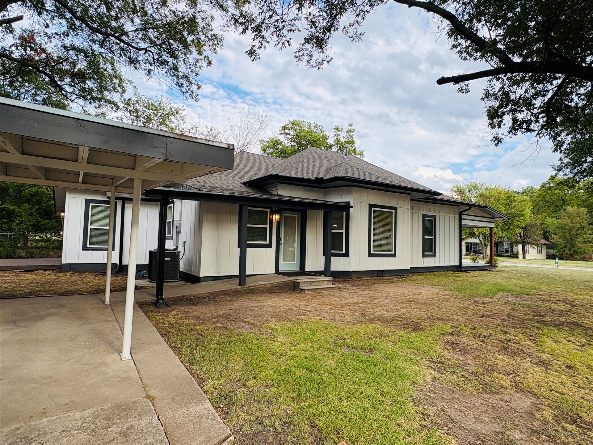 1223 Stanley Avenue SW Ardmore OK 73401