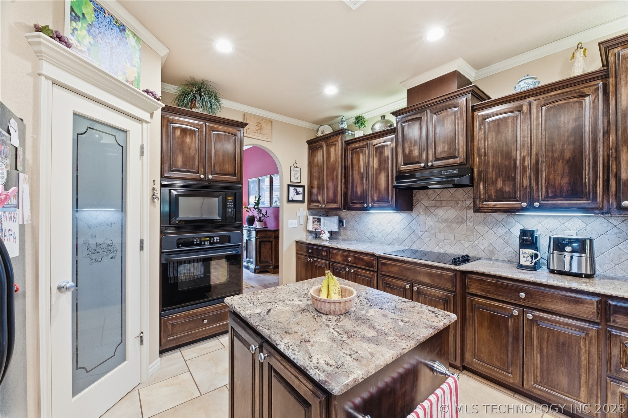 15954 Cherokee Boulevard Skiatook OK 74070