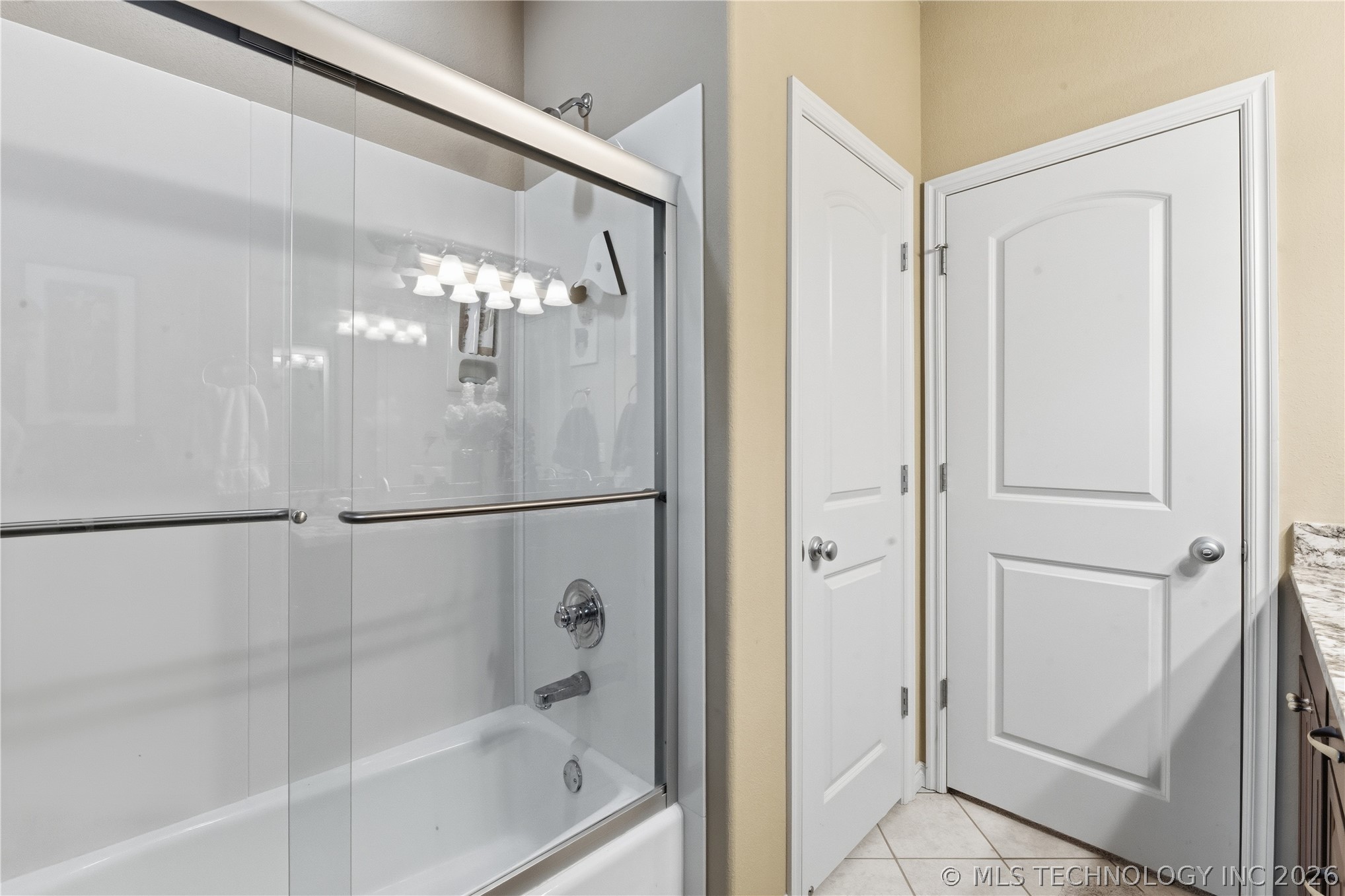 15954 Cherokee Boulevard Skiatook OK 74070