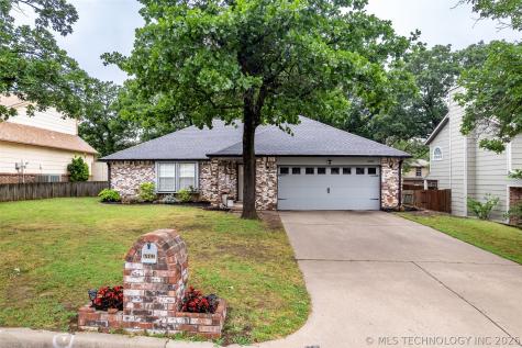 6902 Silver Oak Drive Tulsa OK 74107