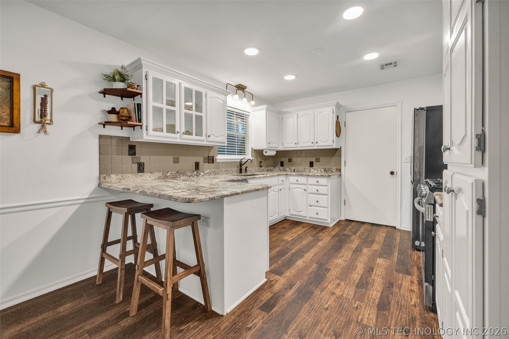 6902 Silver Oak Drive Tulsa OK 74107
