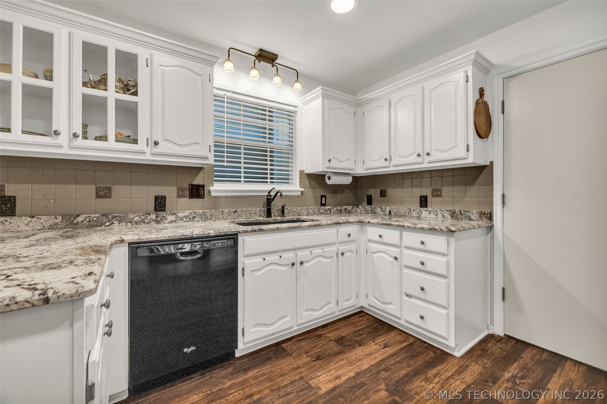 6902 Silver Oak Drive Tulsa OK 74107