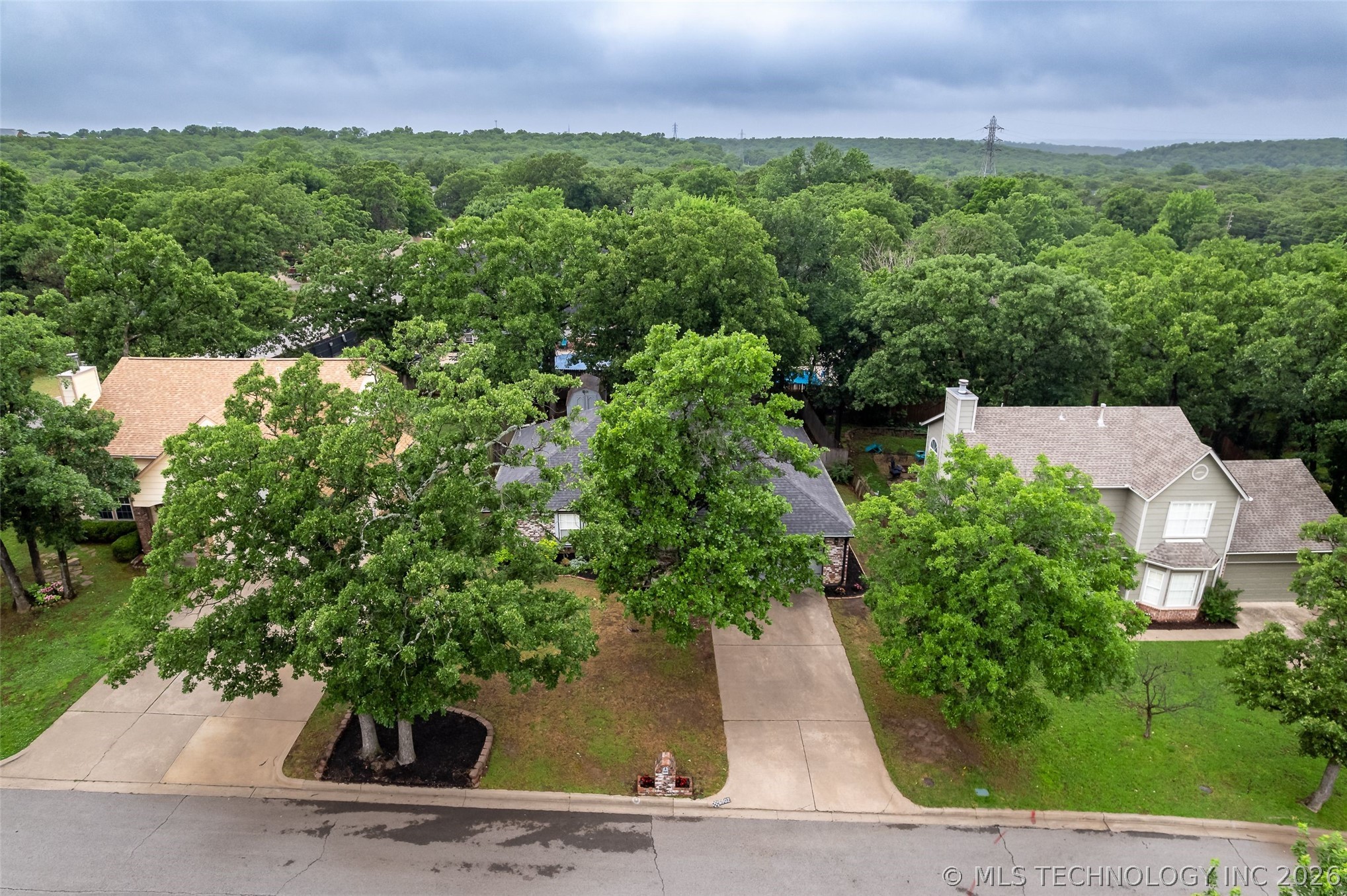 6902 Silver Oak Drive Tulsa OK 74107