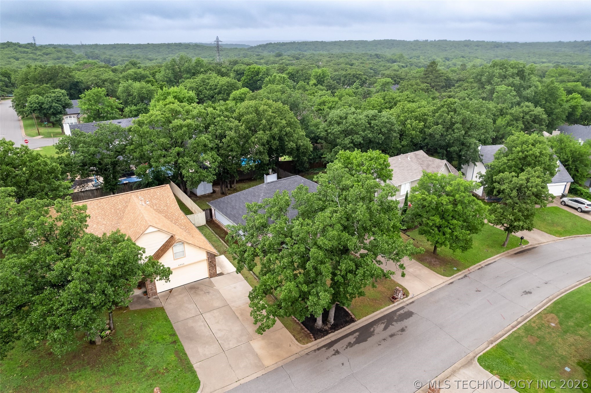6902 Silver Oak Drive Tulsa OK 74107