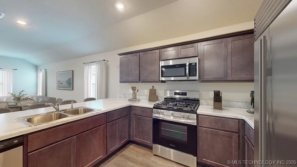19 Blue Bell Street Bristow OK 74010