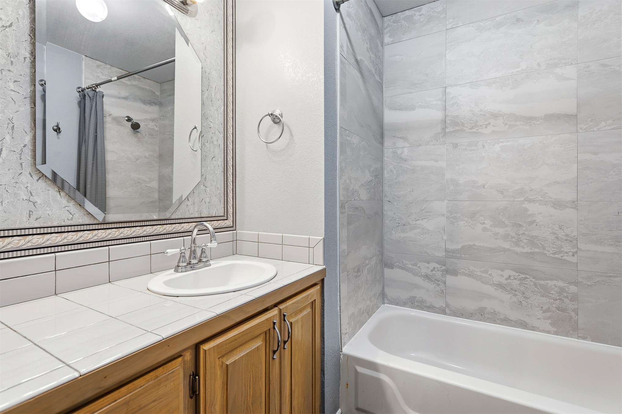 2410 Hedges Road Ardmore OK 73401