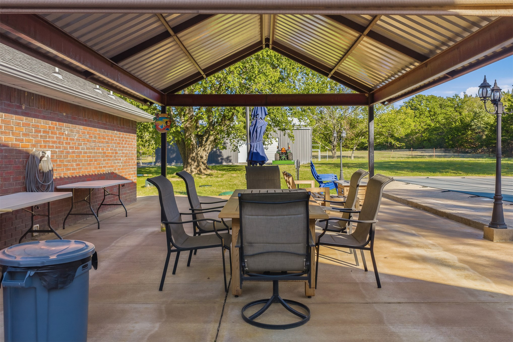 2410 Hedges Road Ardmore OK 73401