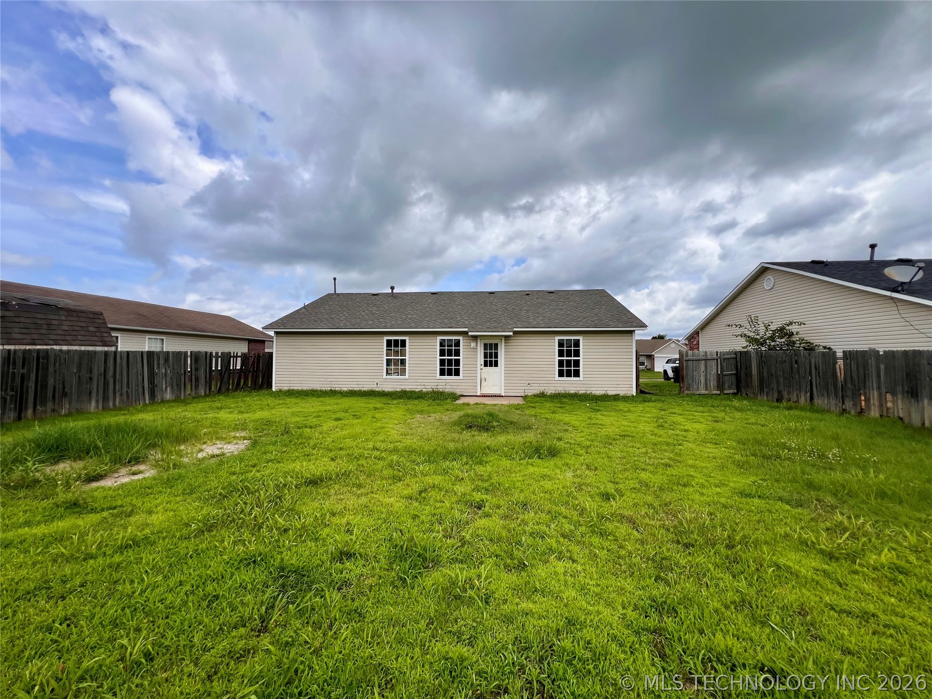 1011 W 23rd Street Claremore OK 74017