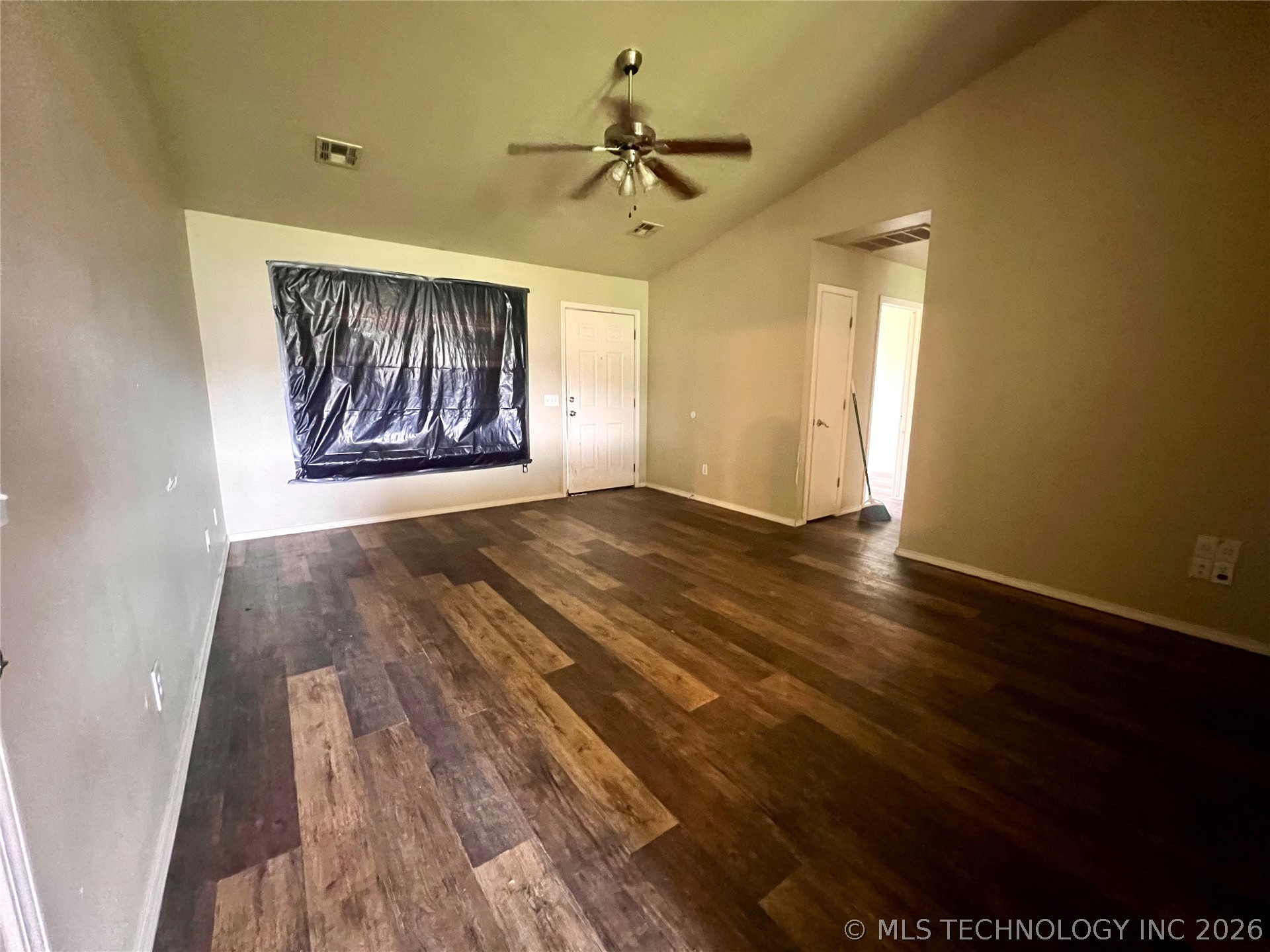 1011 W 23rd Street Claremore OK 74017