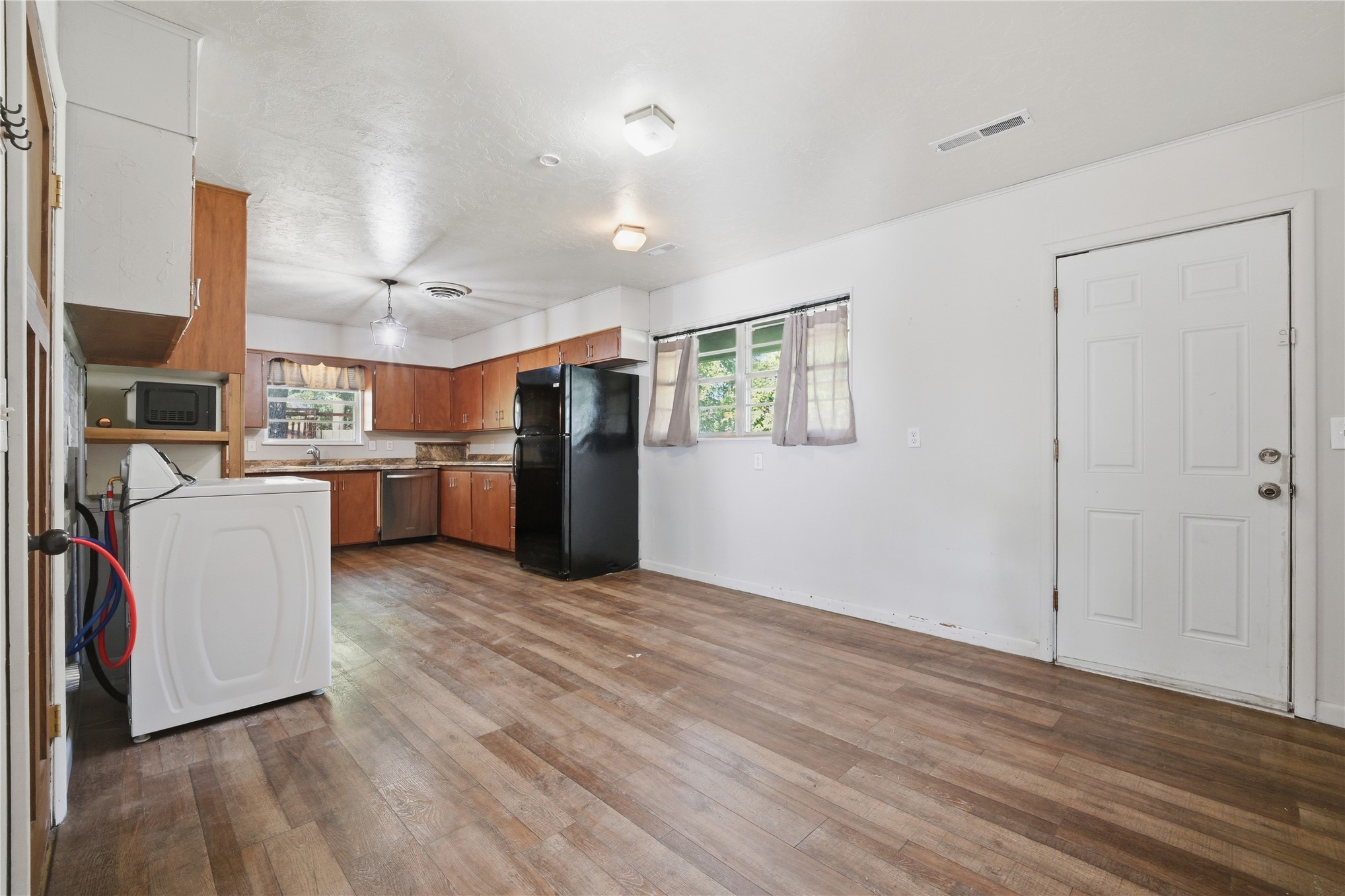900 S Oliphant Street Holdenville OK 74848