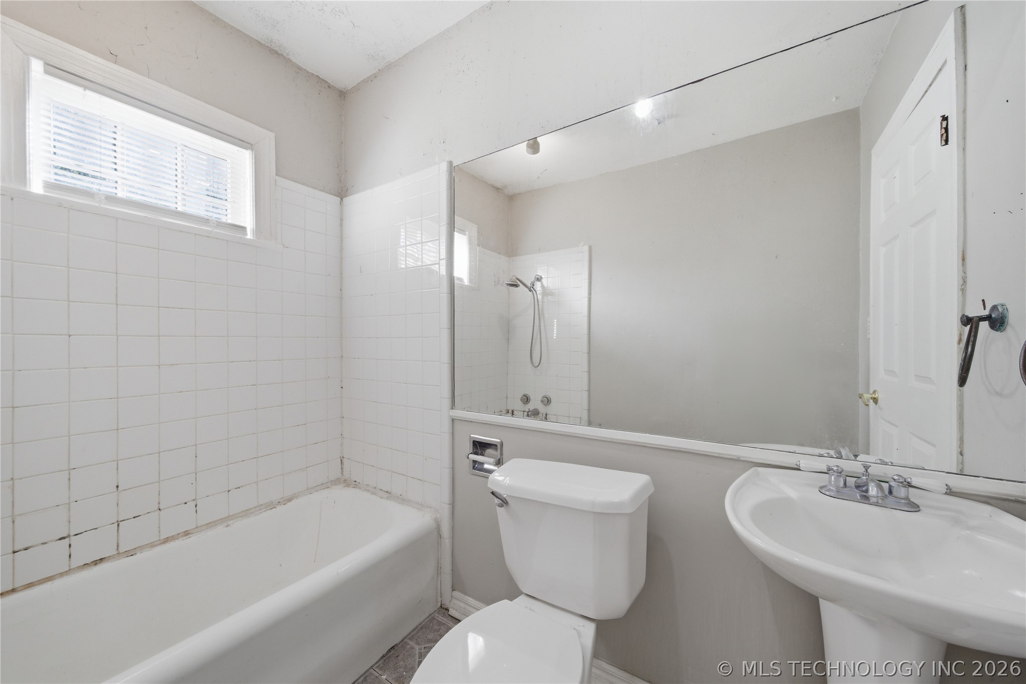 3239 E 4th Street Tulsa OK 74104