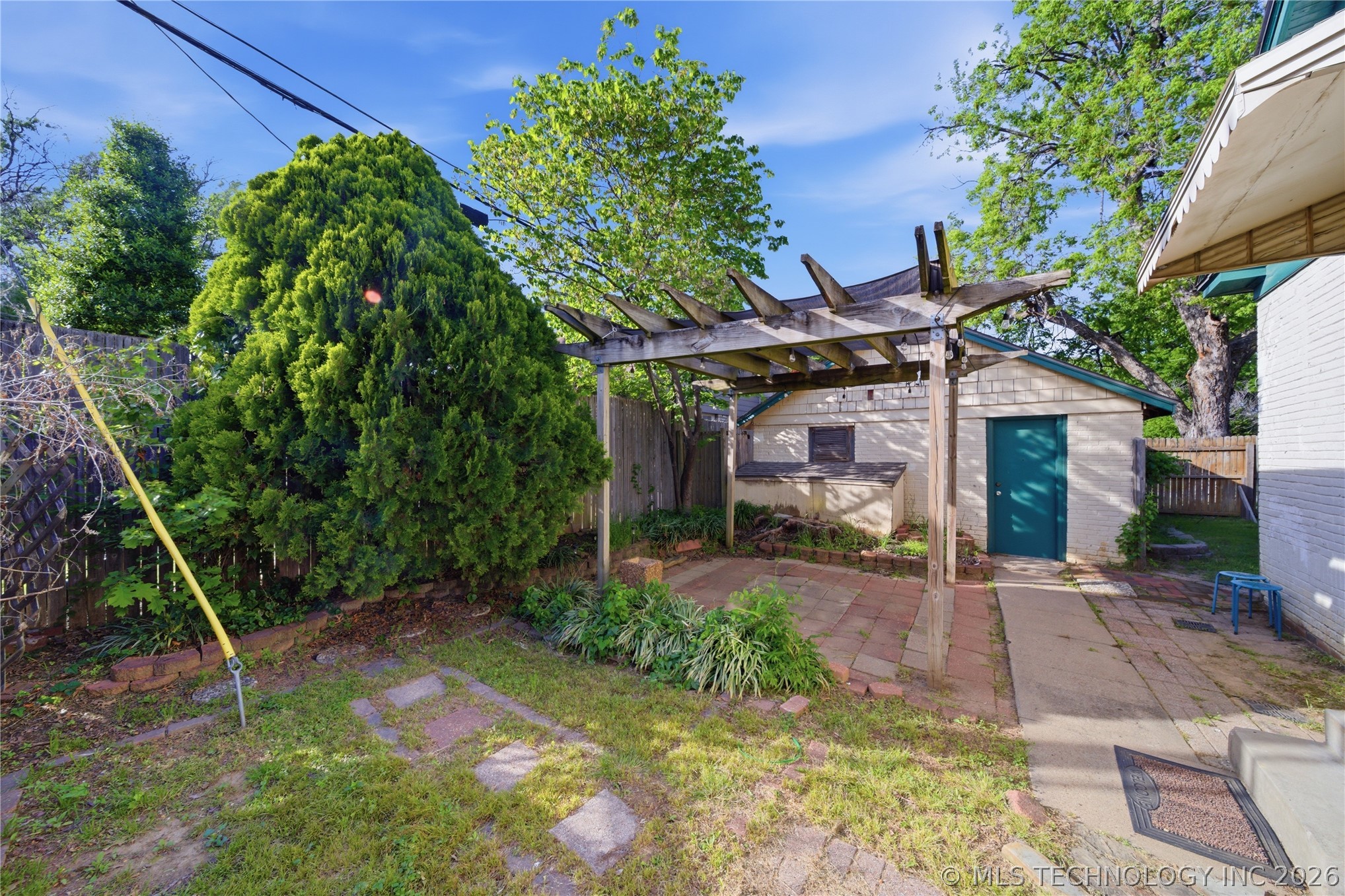 3239 E 4th Street Tulsa OK 74104