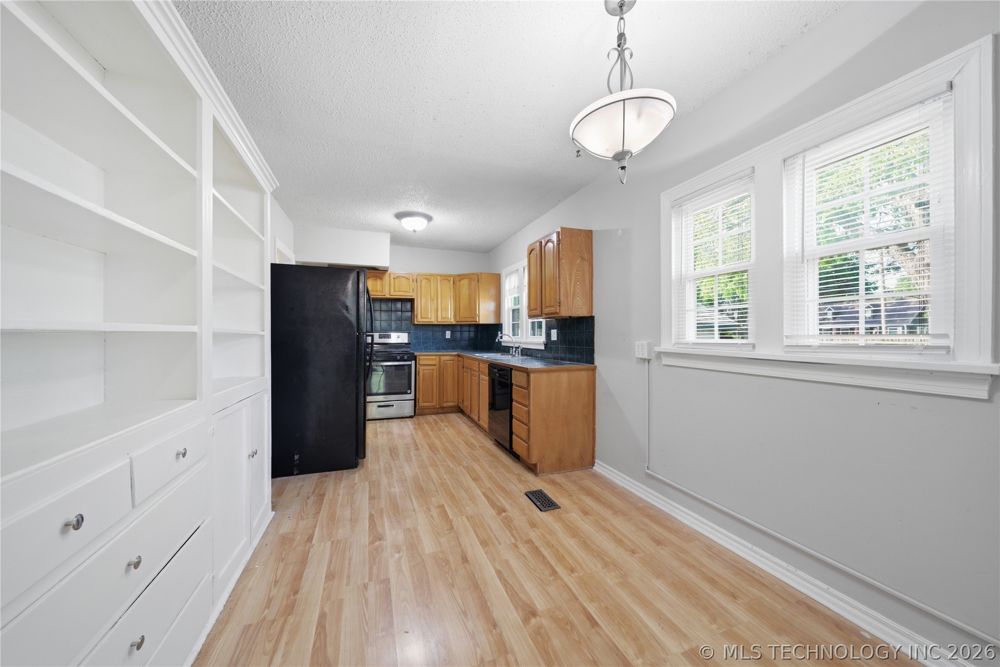 3239 E 4th Street Tulsa OK 74104