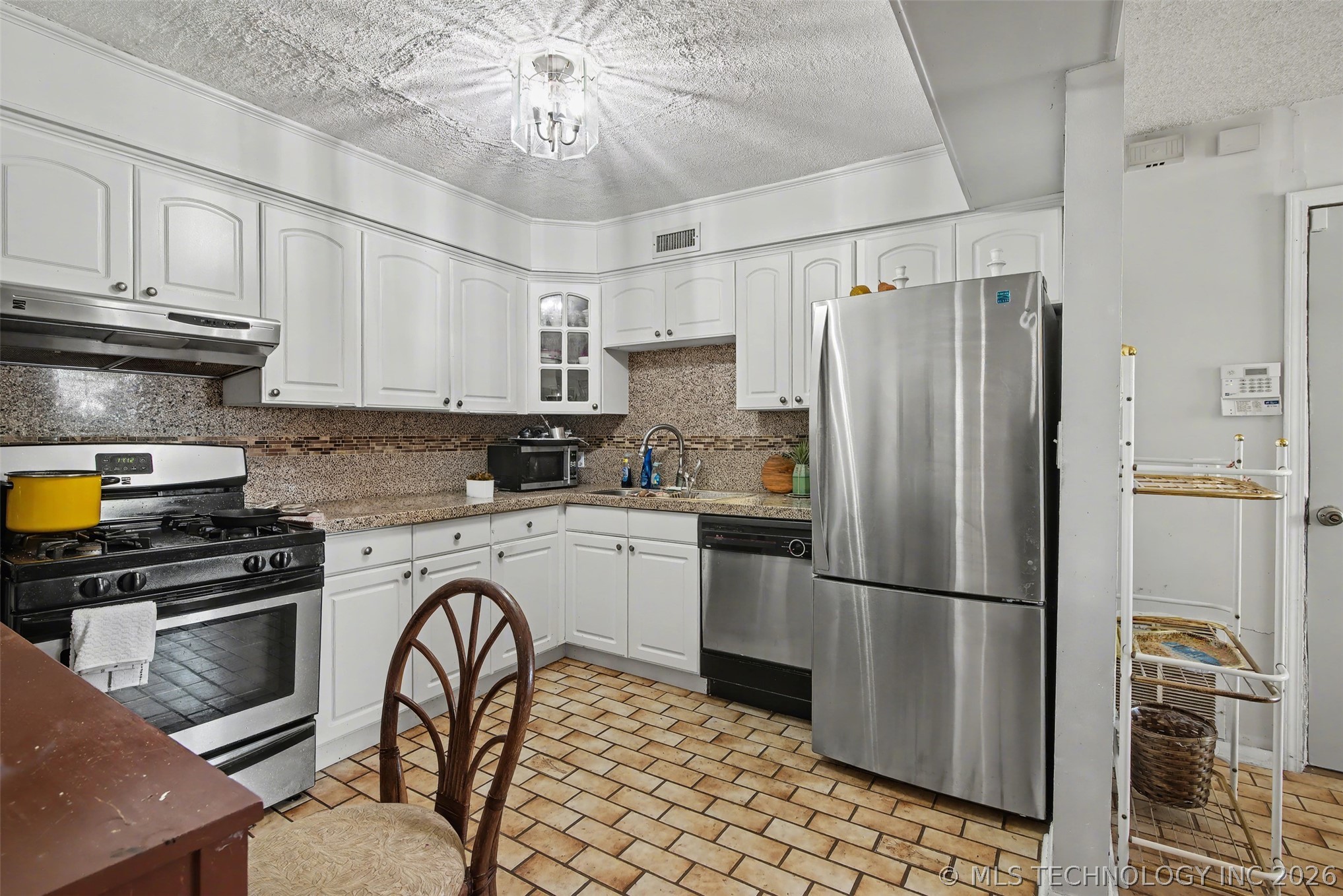 3764 N Garrison Avenue Tulsa OK 74106