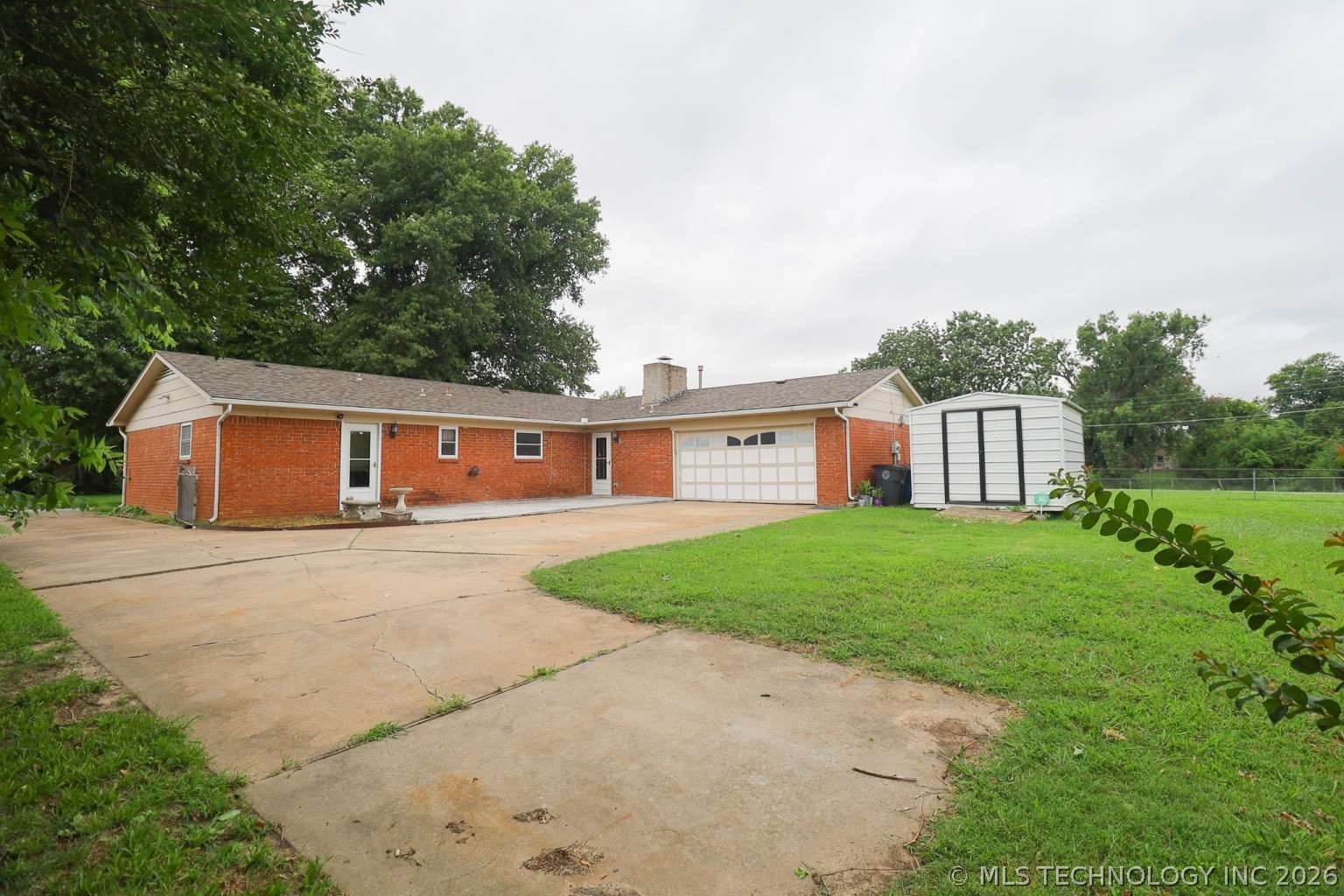 9527 E 34th Street Tulsa OK 74145
