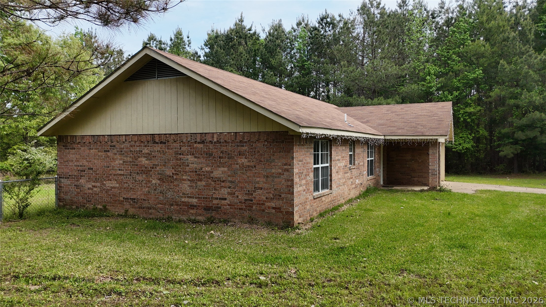 153 Tigerfish Loop Broken Bow OK 74728