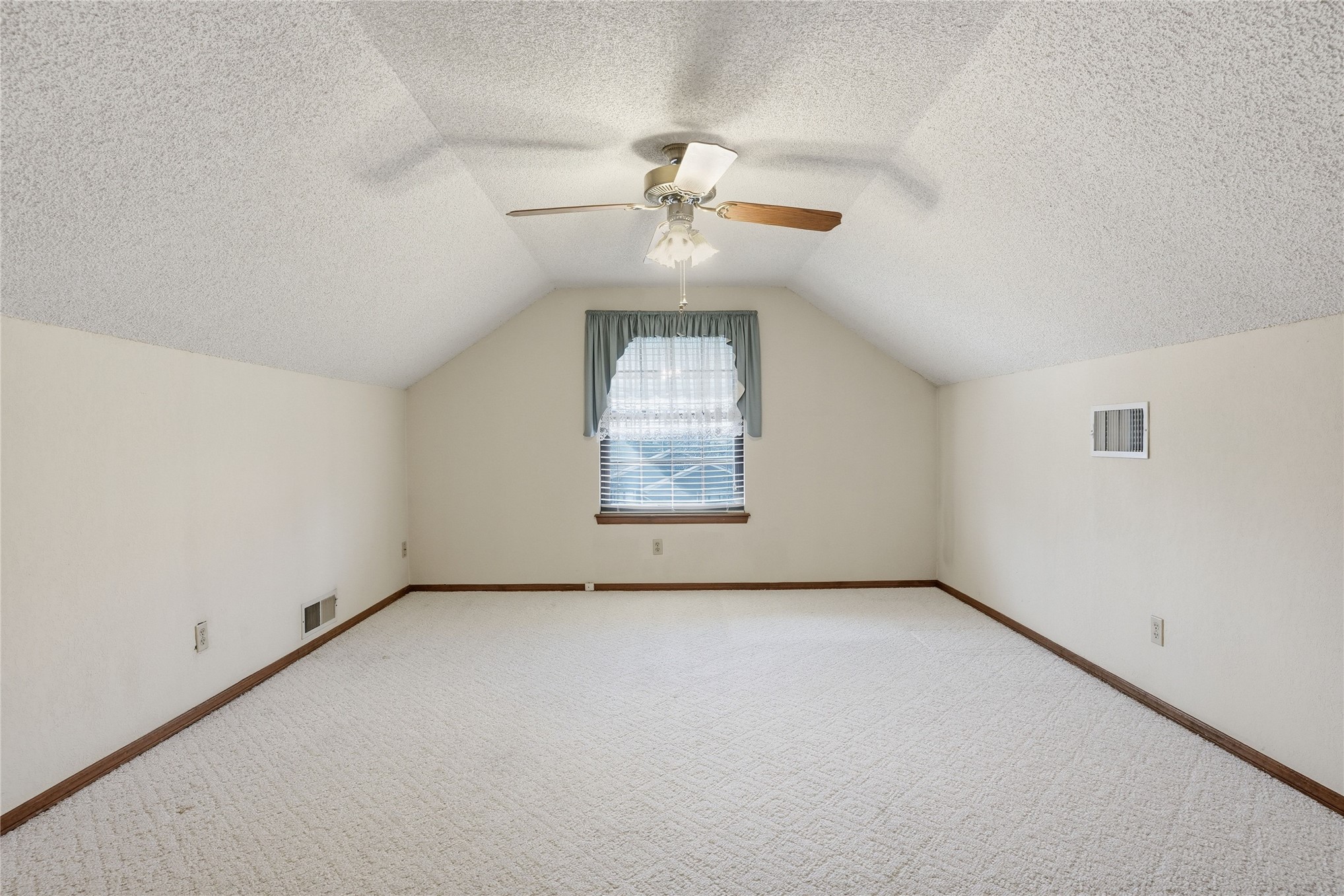 1711 Valley Road Sapulpa OK 74066