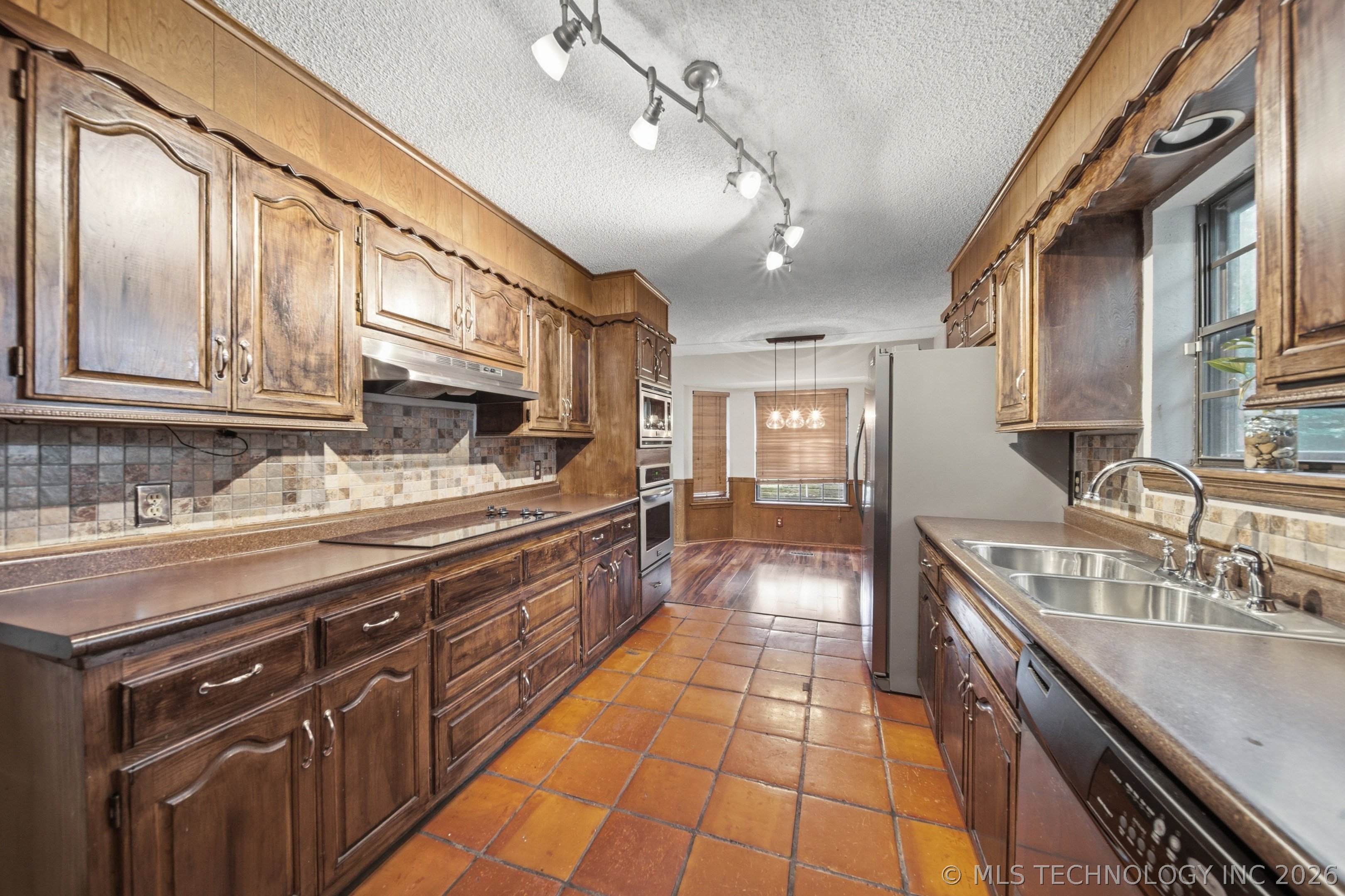 1419 W Woodrow Place Tulsa OK 74127