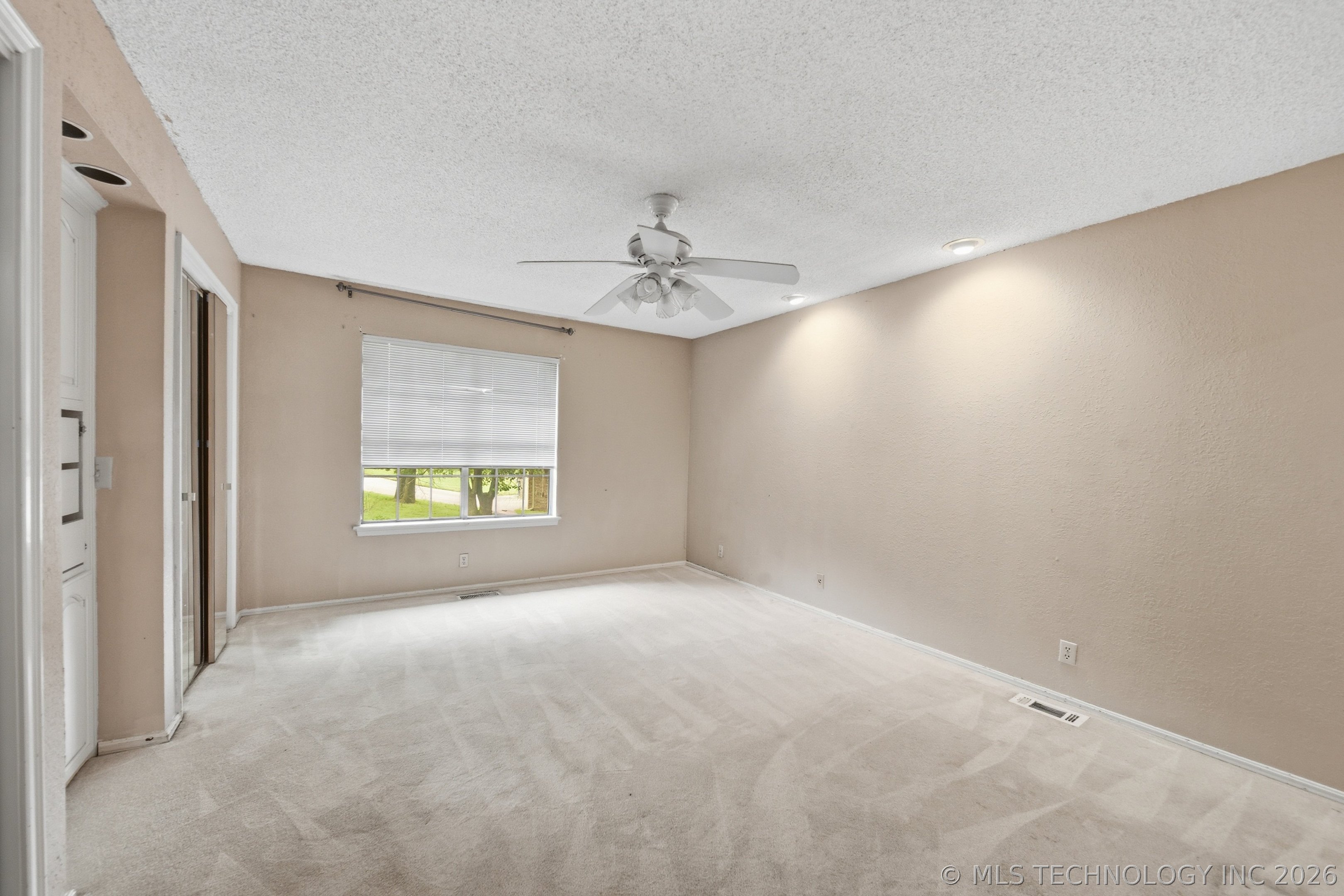 1419 W Woodrow Place Tulsa OK 74127