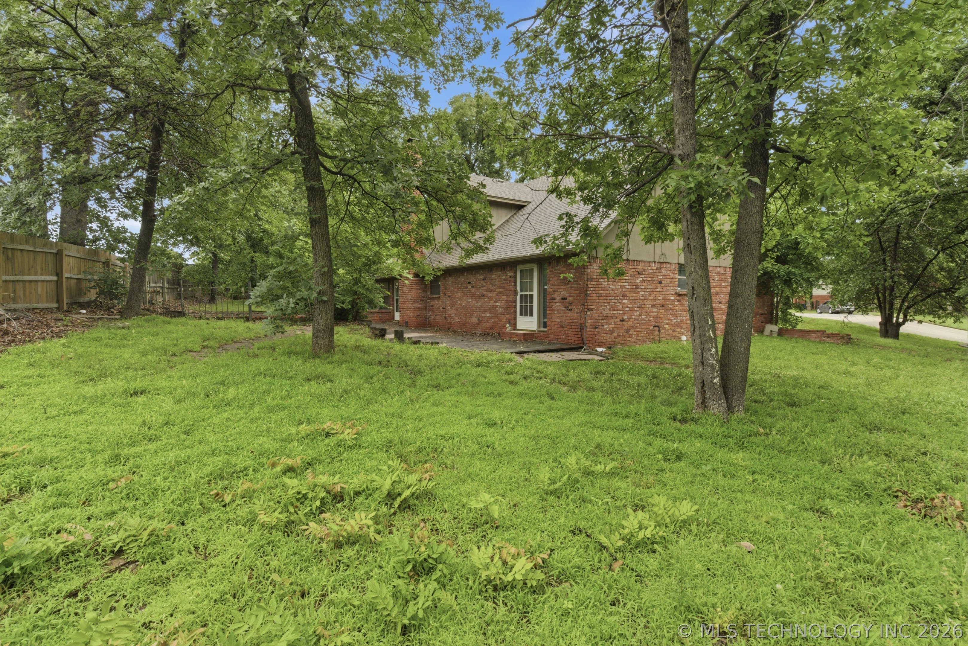1419 W Woodrow Place Tulsa OK 74127