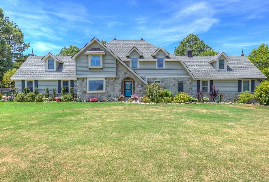 1804 Forest Road Okmulgee OK 74447