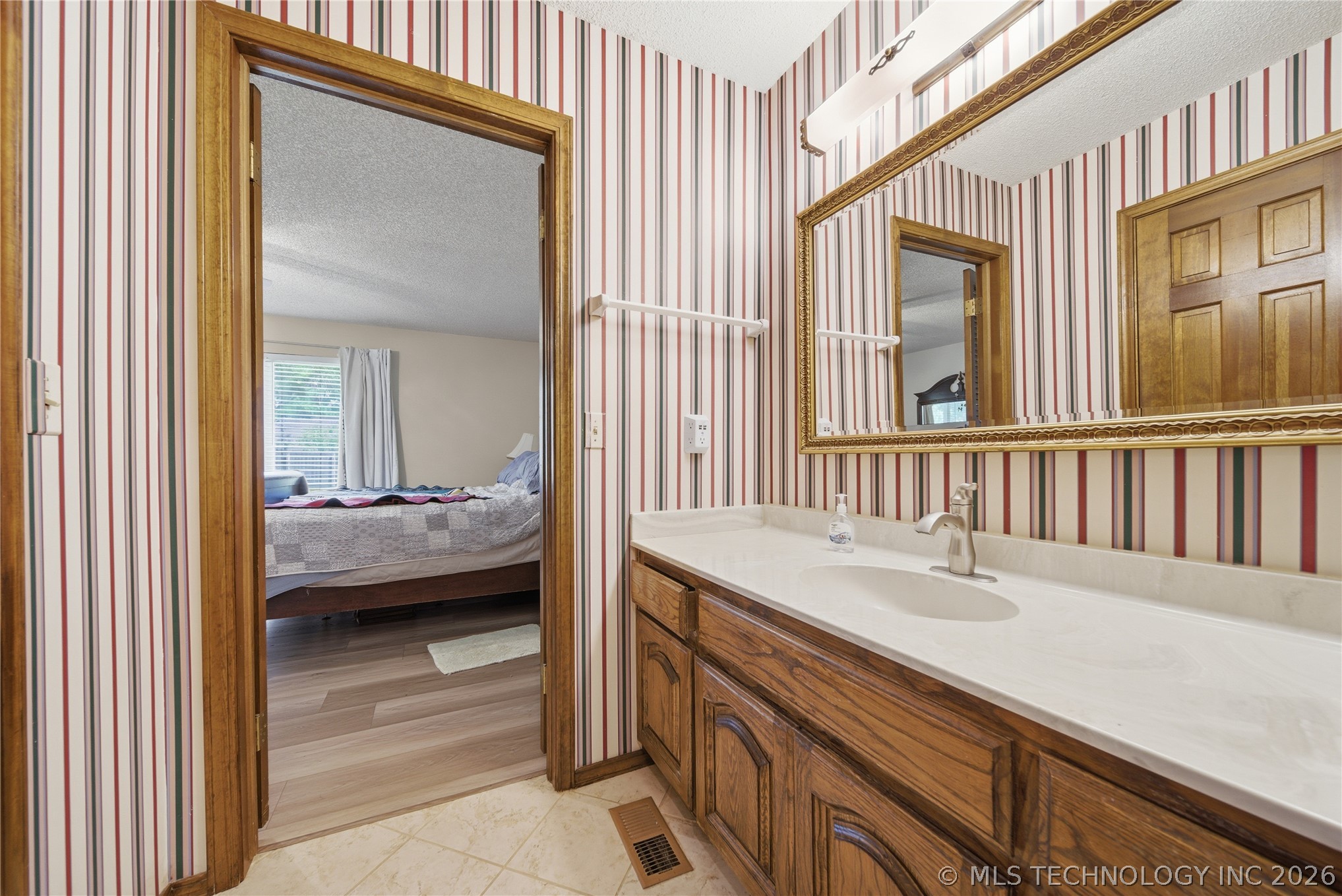 5717 E 97th Place S Tulsa OK 74137