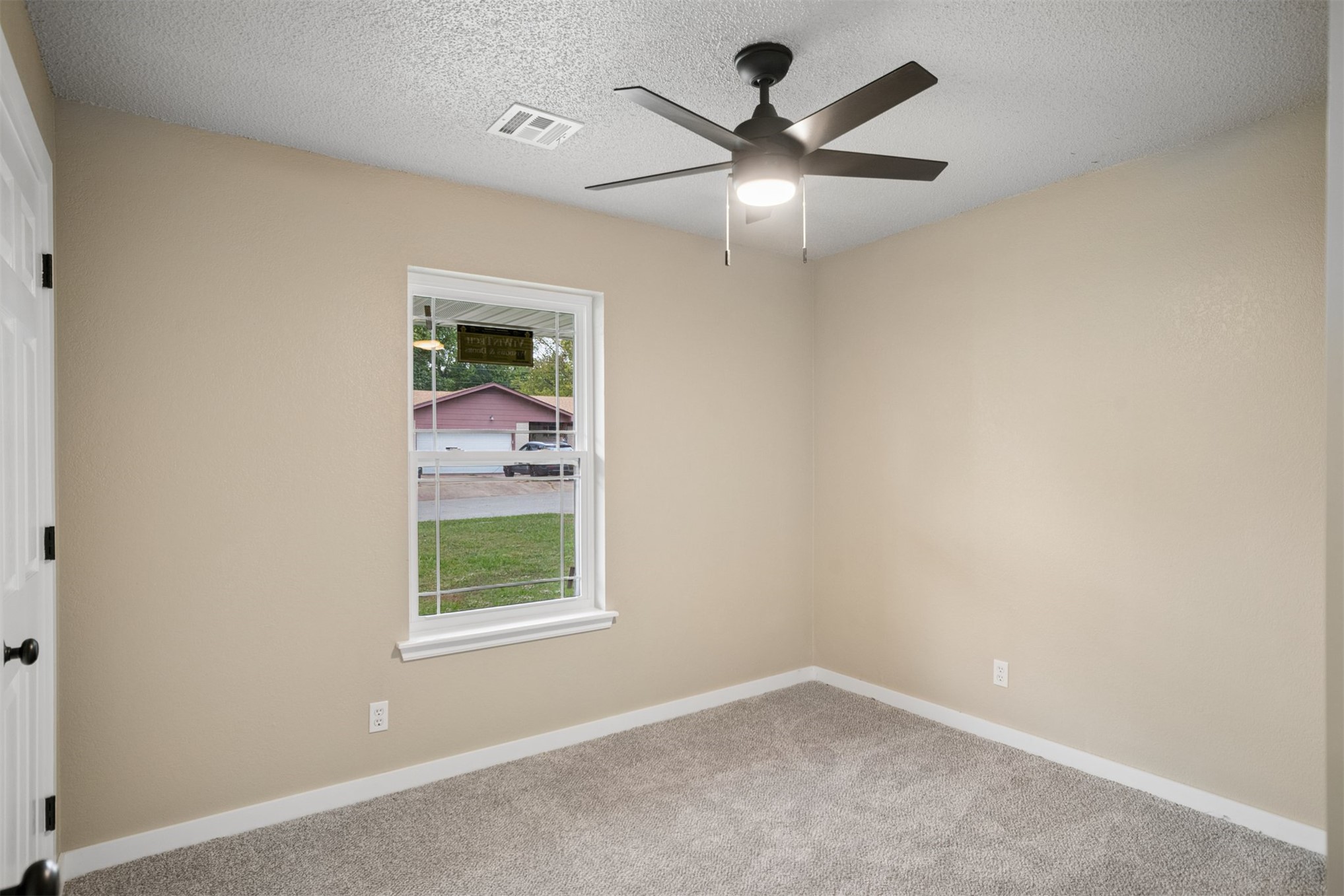 1406 W Clint Street Claremore OK 74017