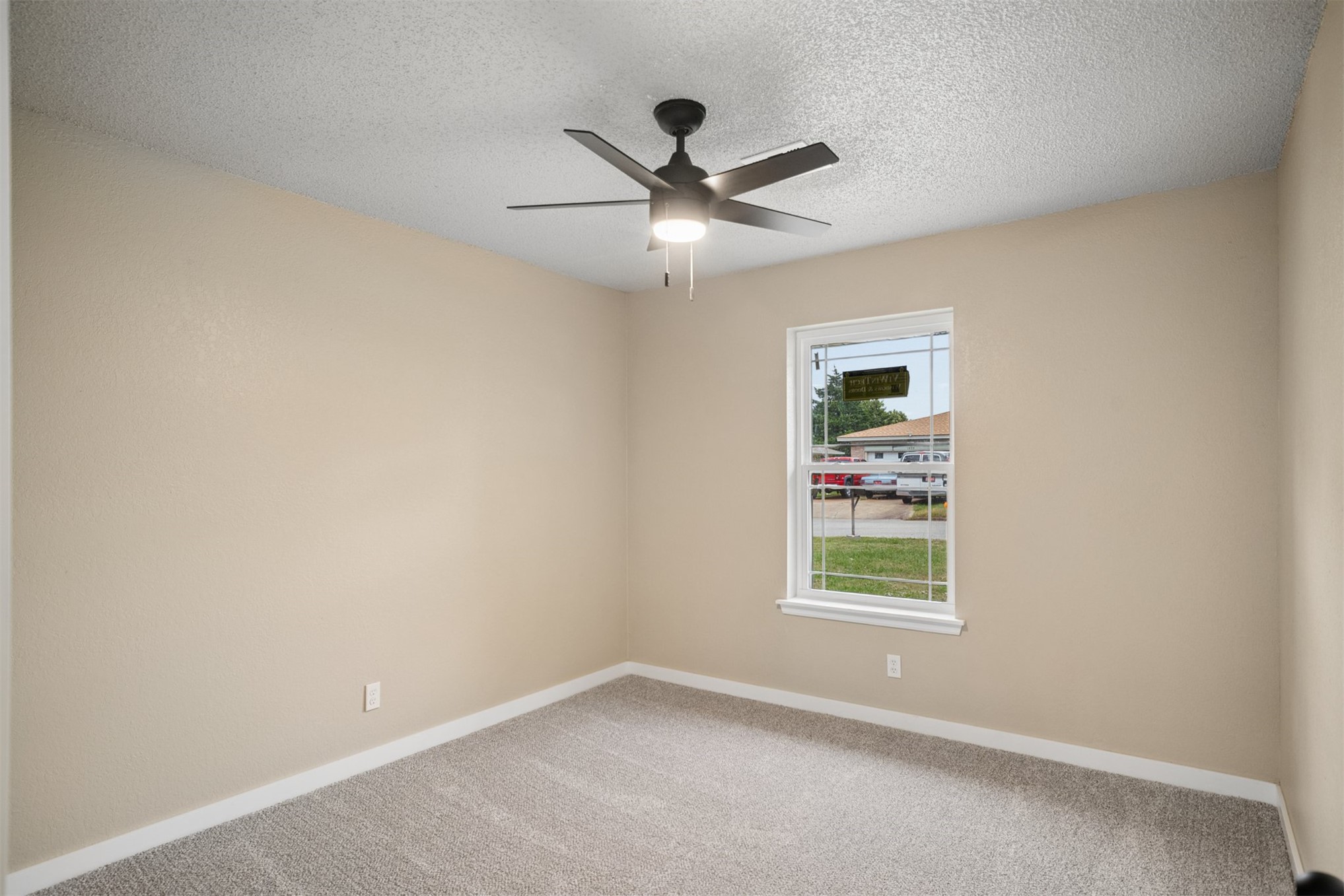 1406 W Clint Street Claremore OK 74017