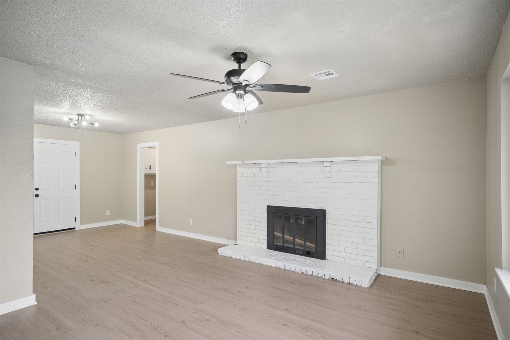 1406 W Clint Street Claremore OK 74017
