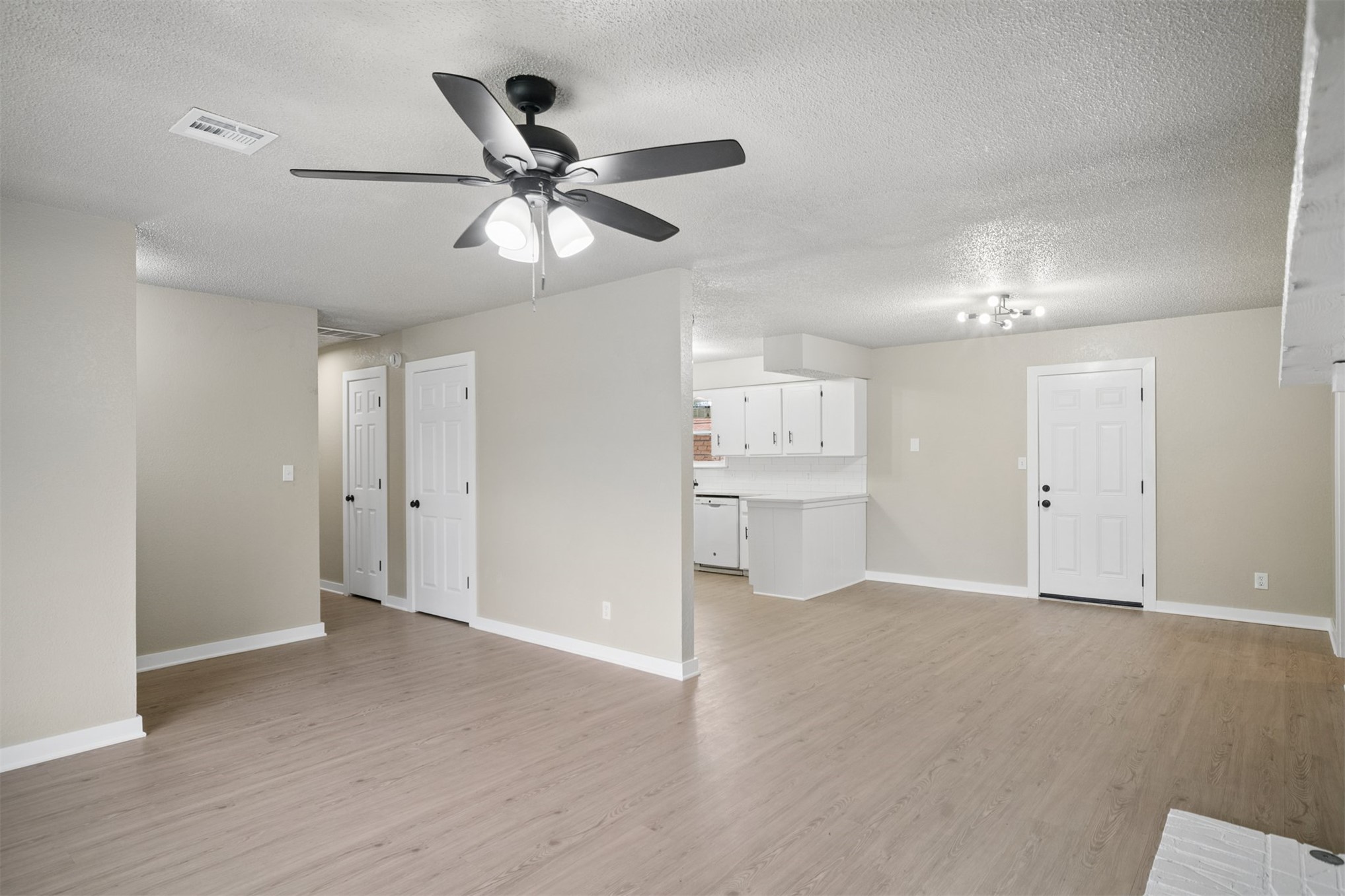 1406 W Clint Street Claremore OK 74017