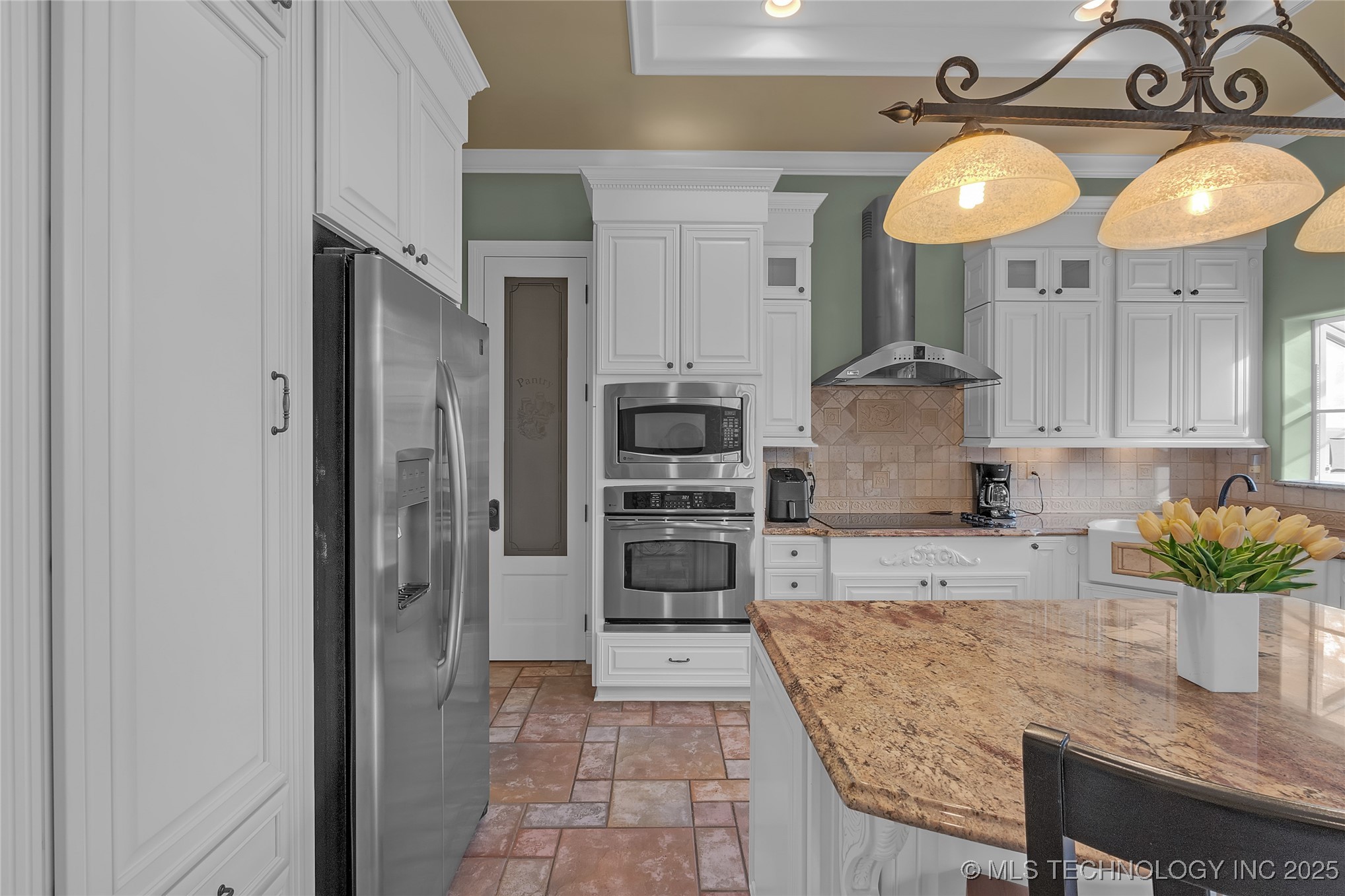 2125 W 73rd Street Tulsa OK 74132