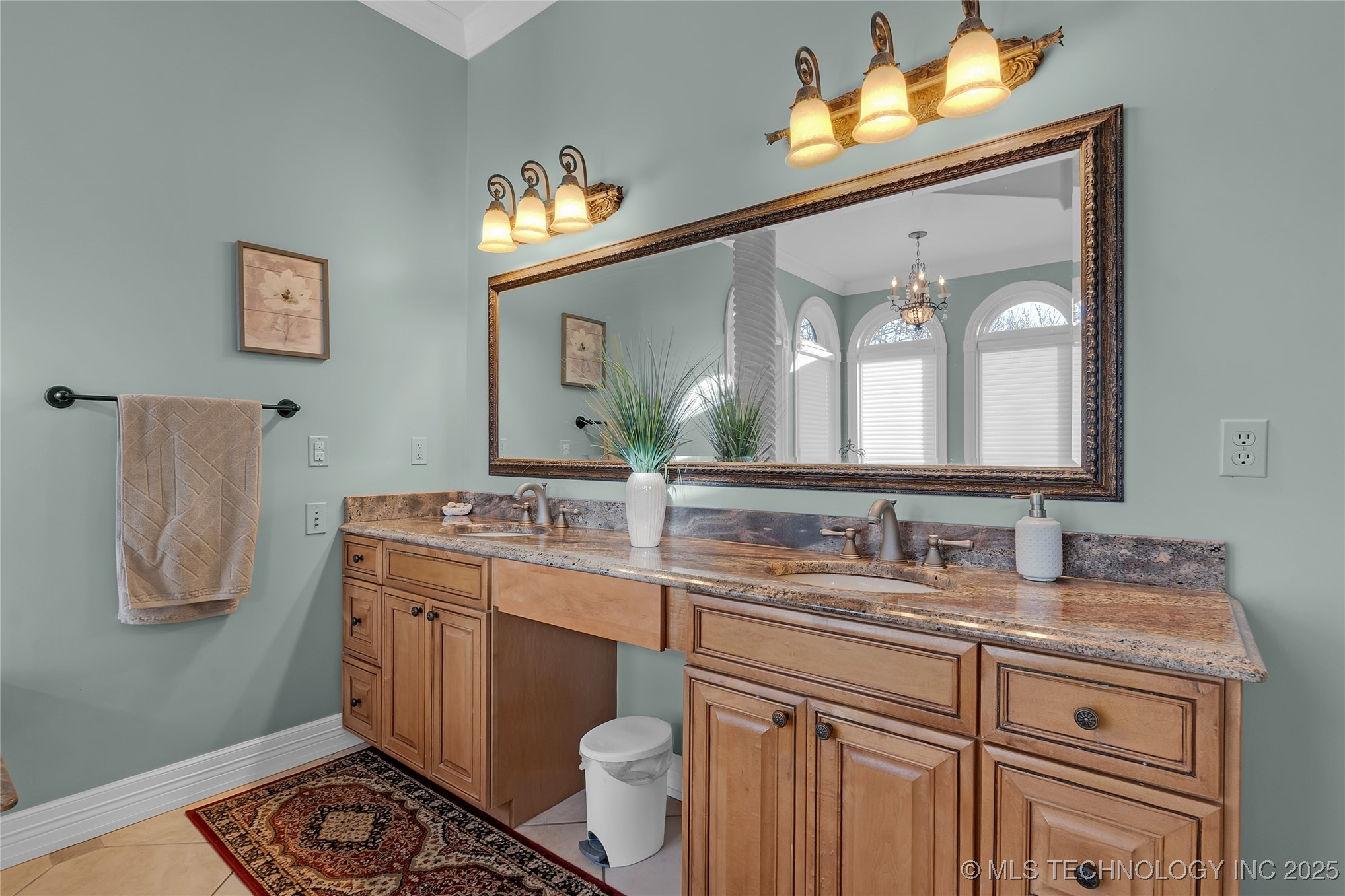 2125 W 73rd Street Tulsa OK 74132