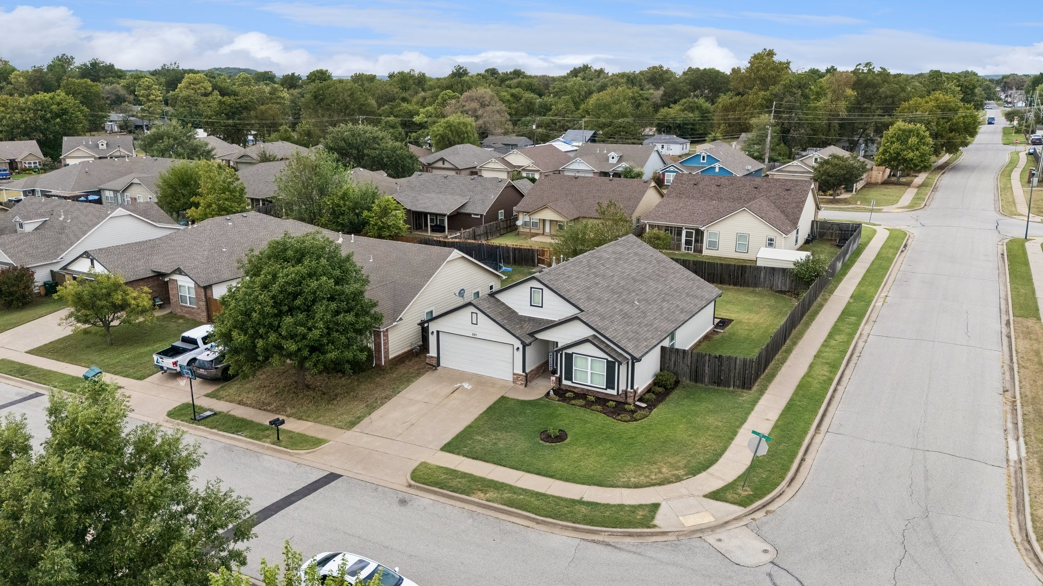 203 W 45th Place Sand Springs OK 74063