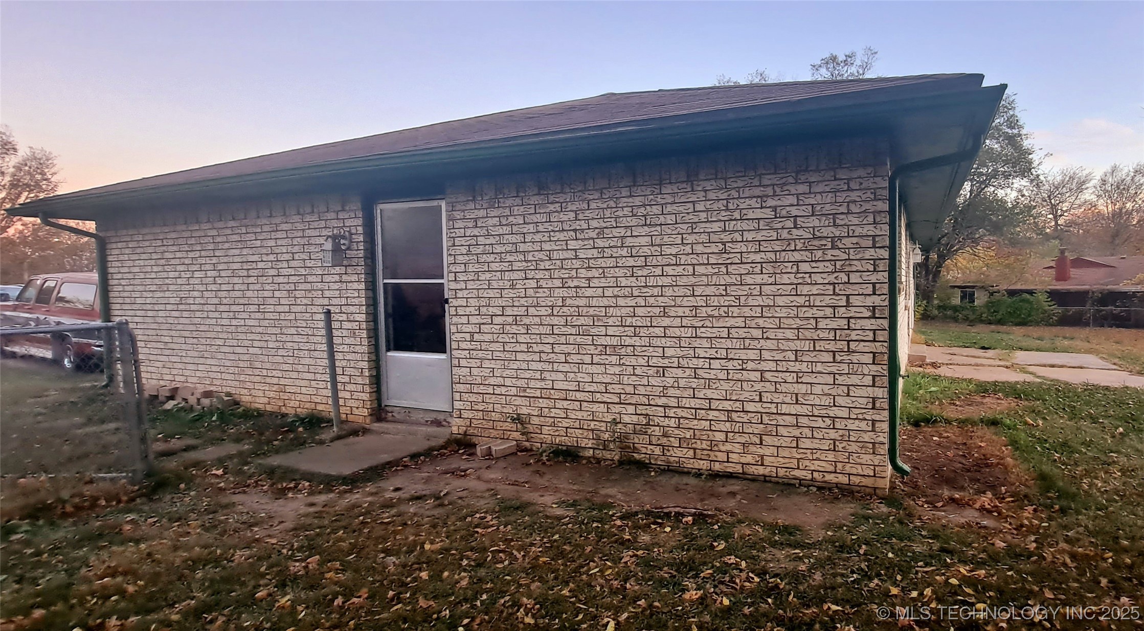204 E Marshall Court Tulsa OK 74106