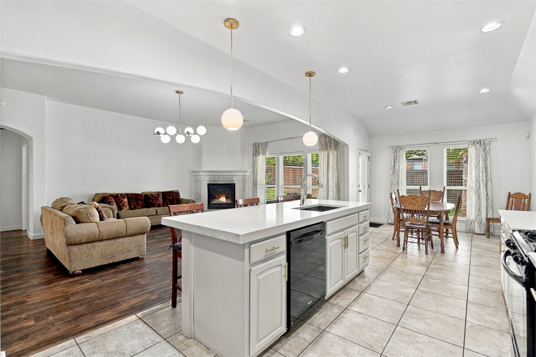1816 E Laredo Street Broken Arrow OK 74012