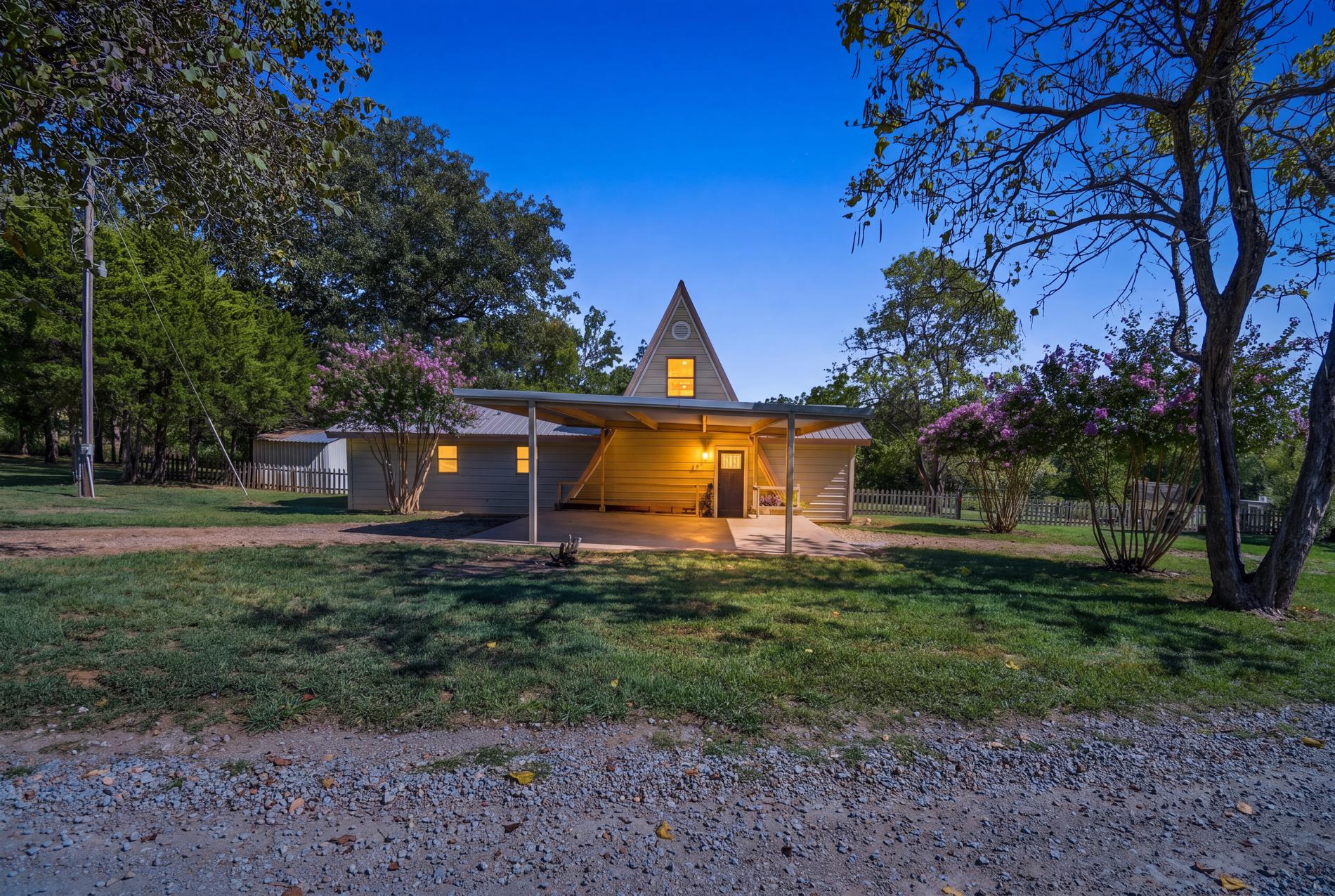 14046 N 365 Road Hulbert OK 74441