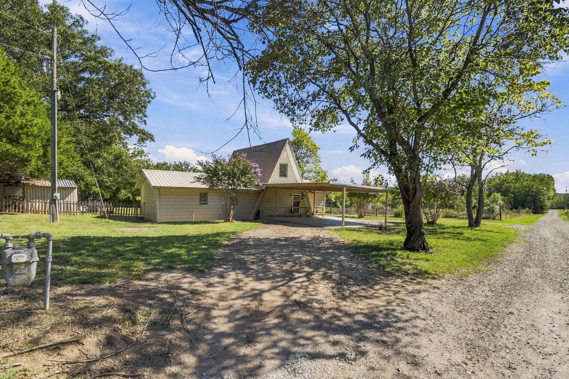 14046 N 365 Road Hulbert OK 74441