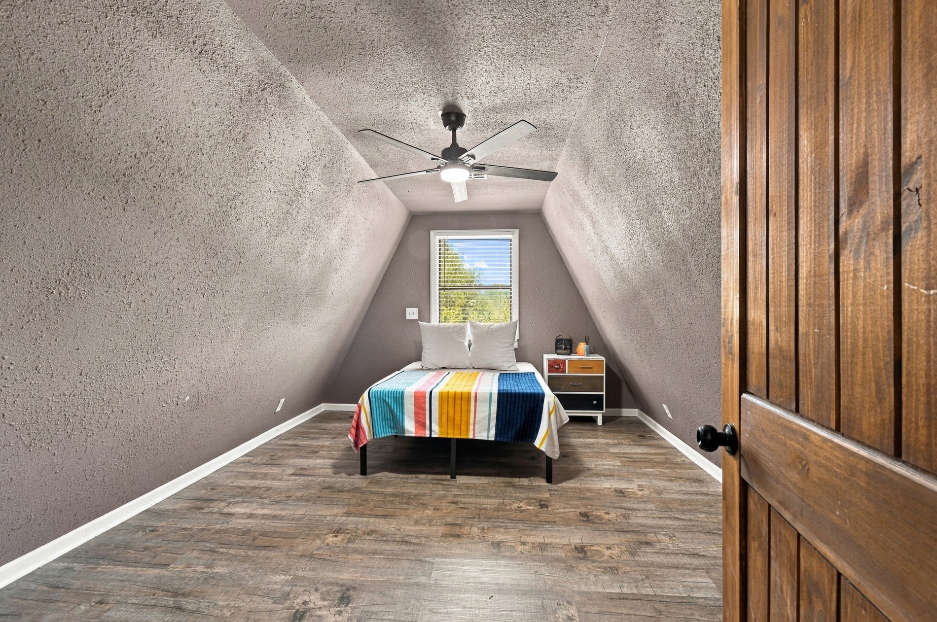 14046 N 365 Road Hulbert OK 74441