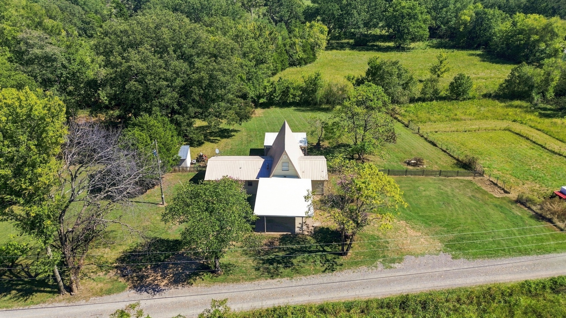 14046 N 365 Road Hulbert OK 74441