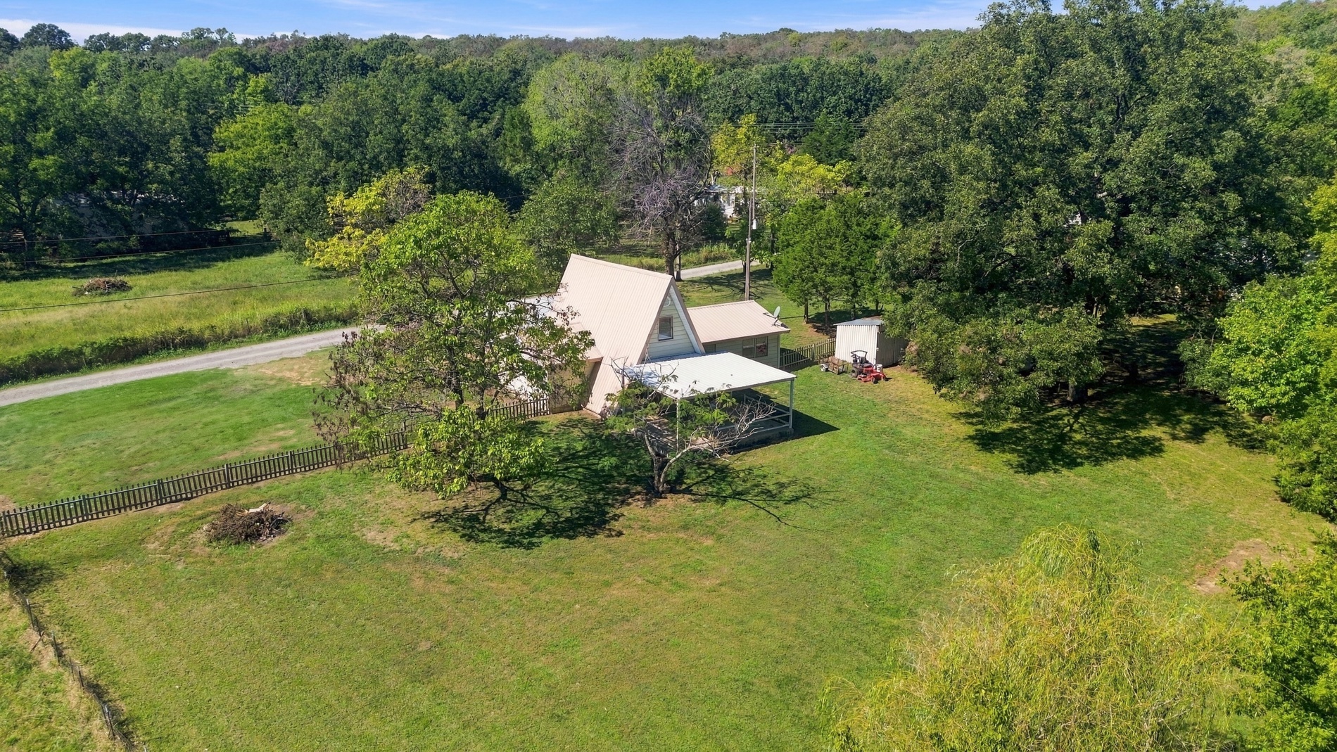 14046 N 365 Road Hulbert OK 74441