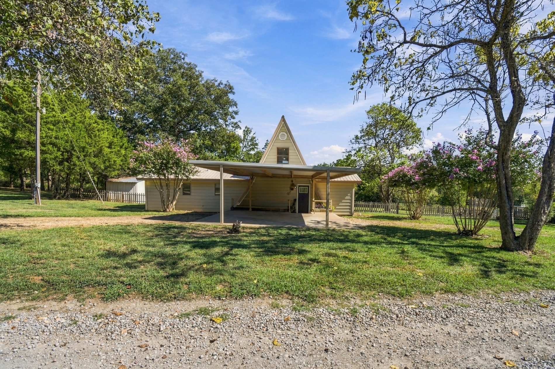 14046 N 365 Road Hulbert OK 74441